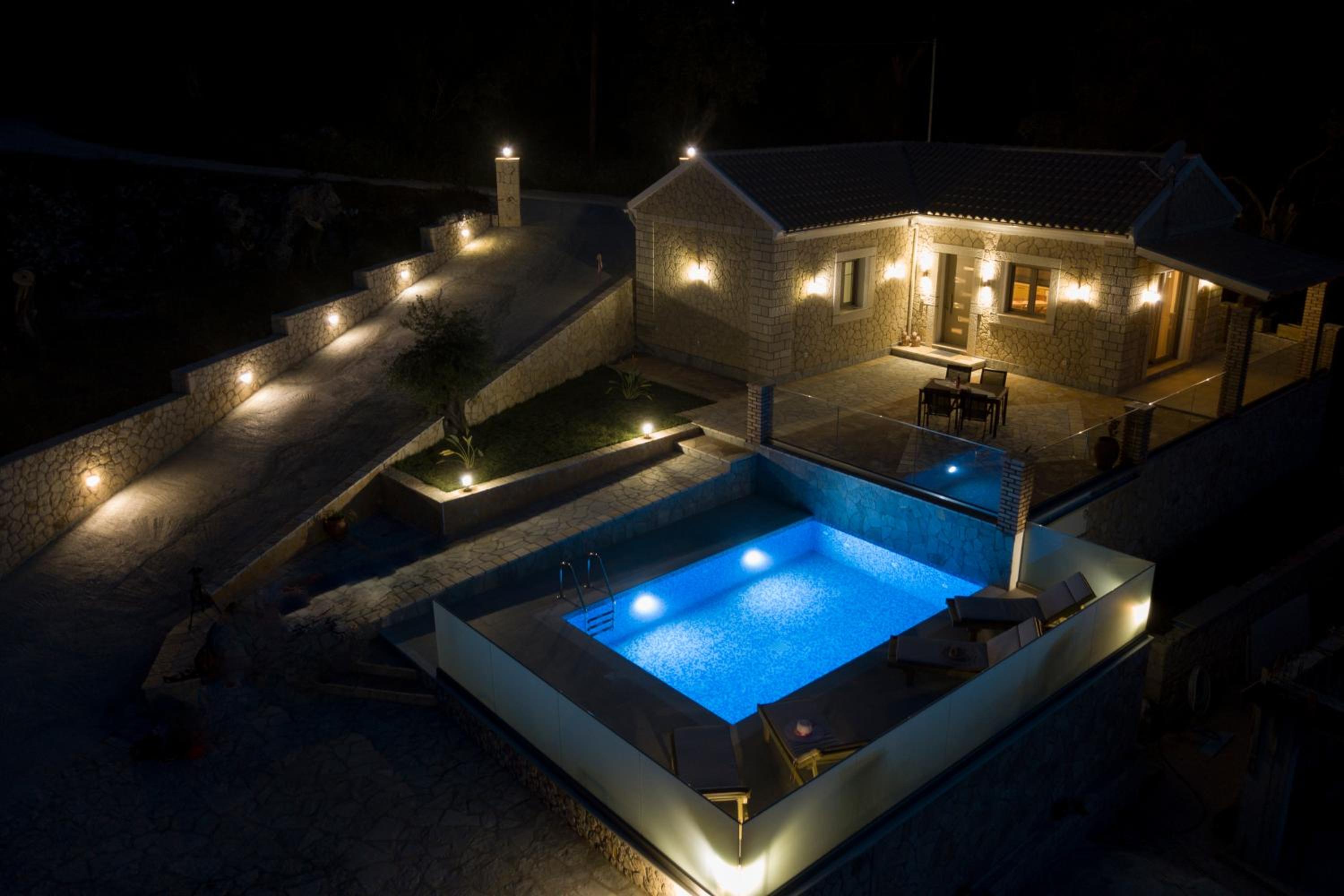 Two-Bedroom Villa photo 3
