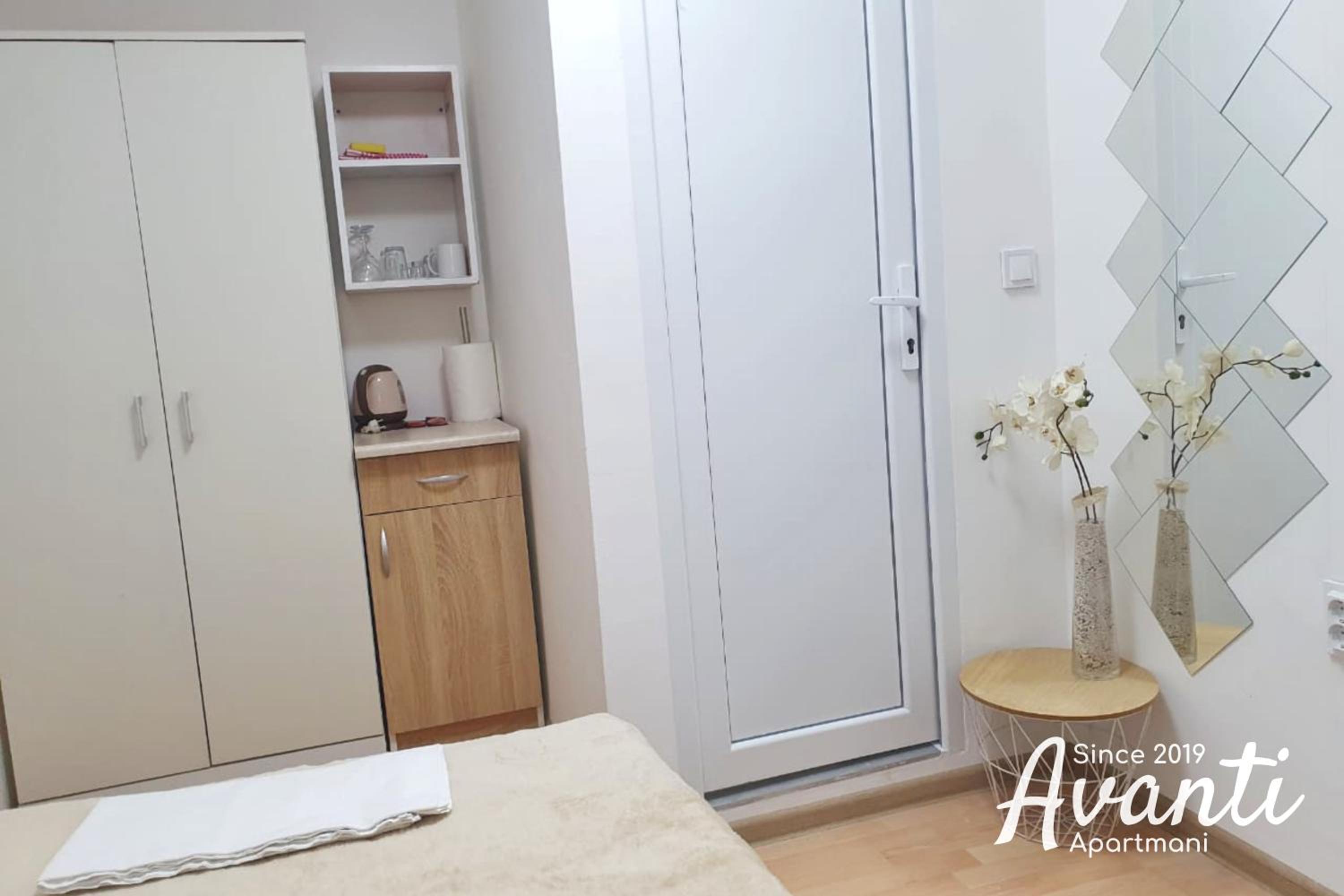 Single Room photo 2