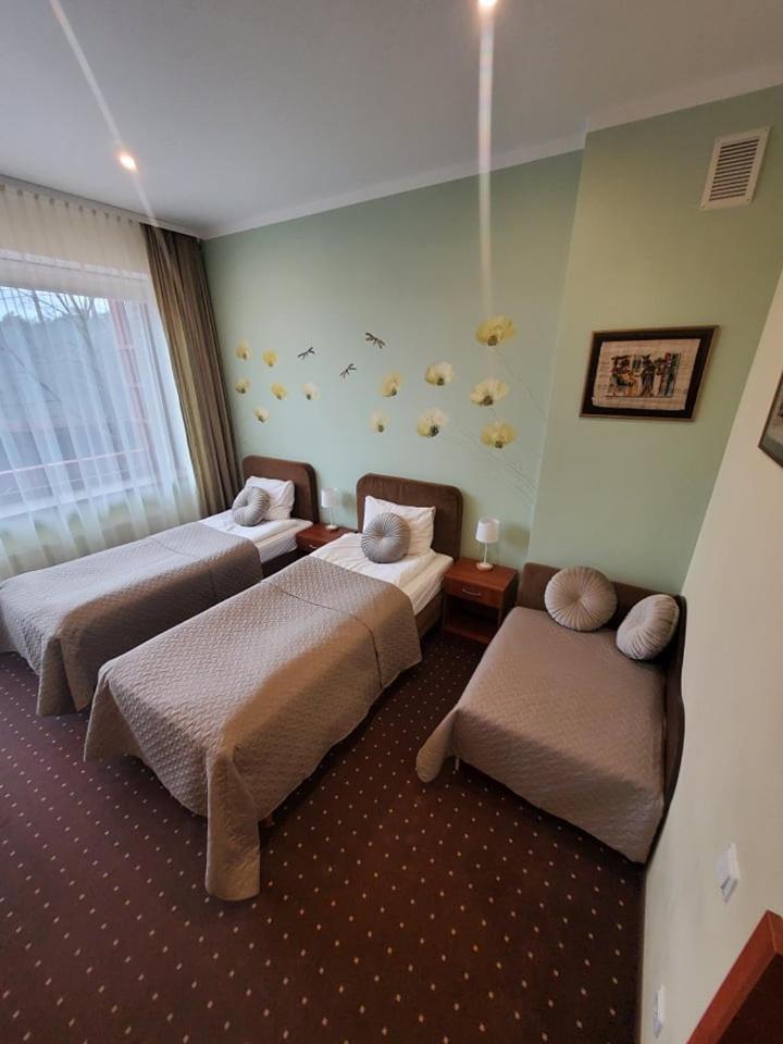 Triple Room - Photo 1
