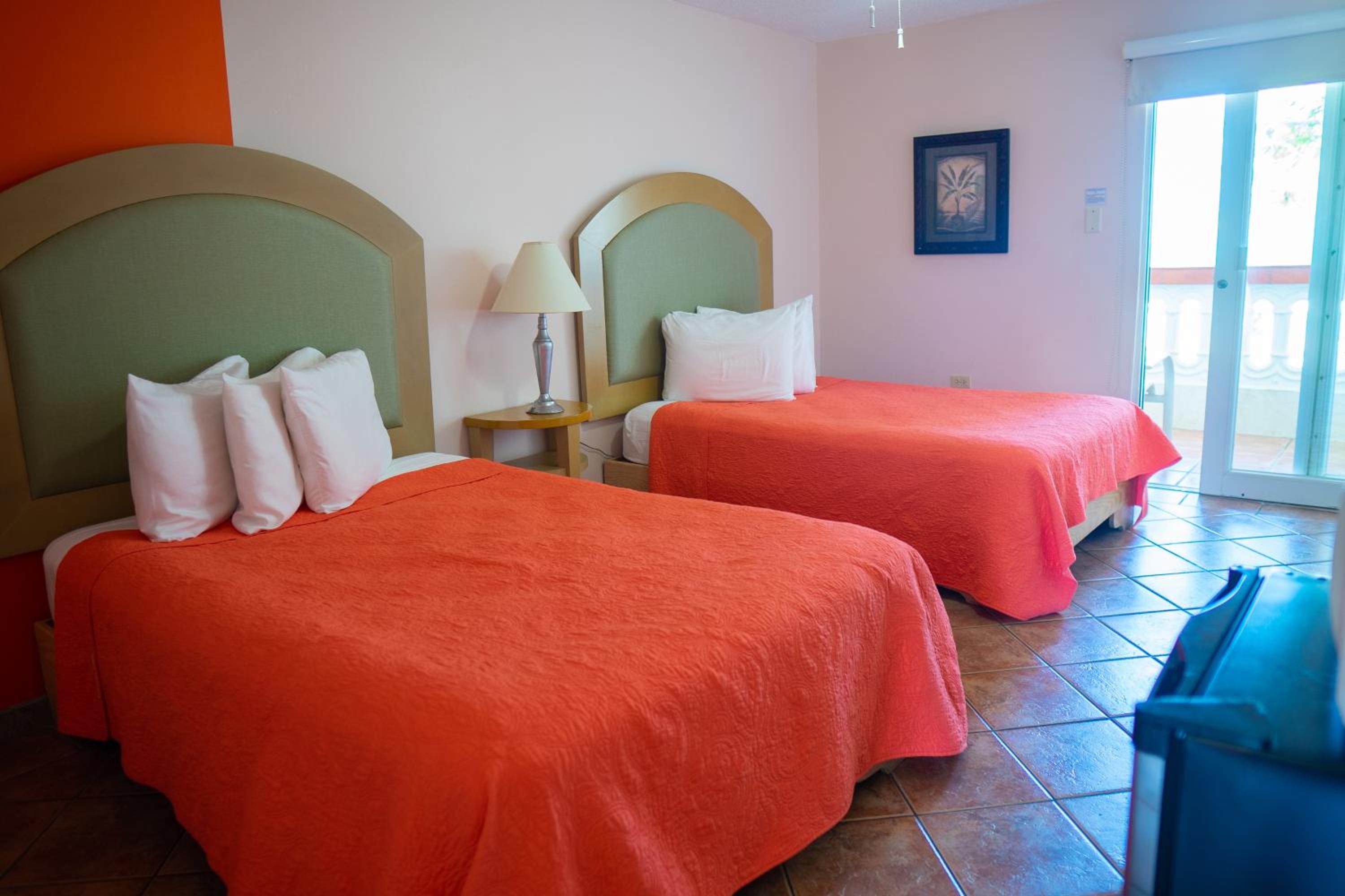 Standard Double Room with Sea View (noise during Restaurant hours) photo 2