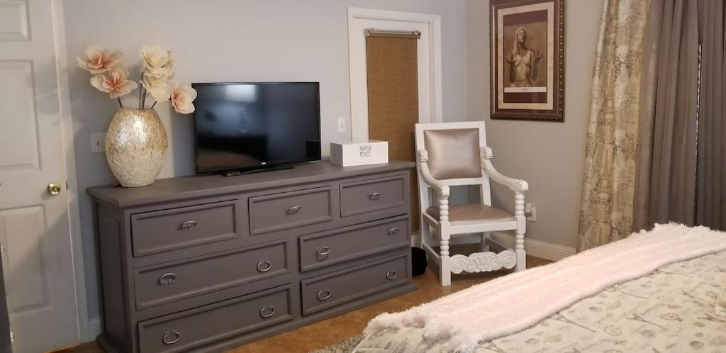 Four-Bedroom House photo 1