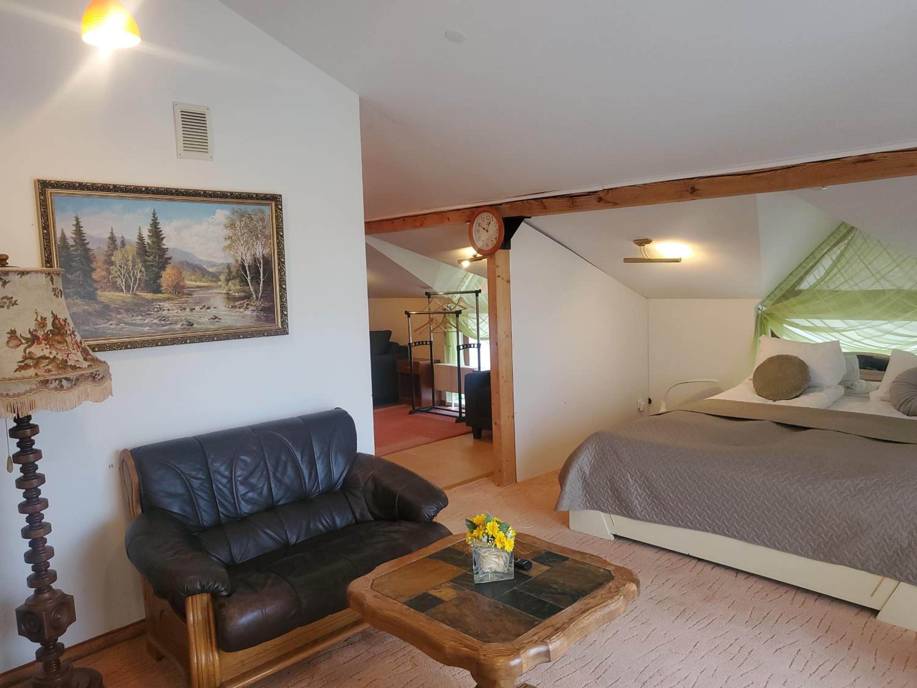 Deluxe Triple Room - Photo 15