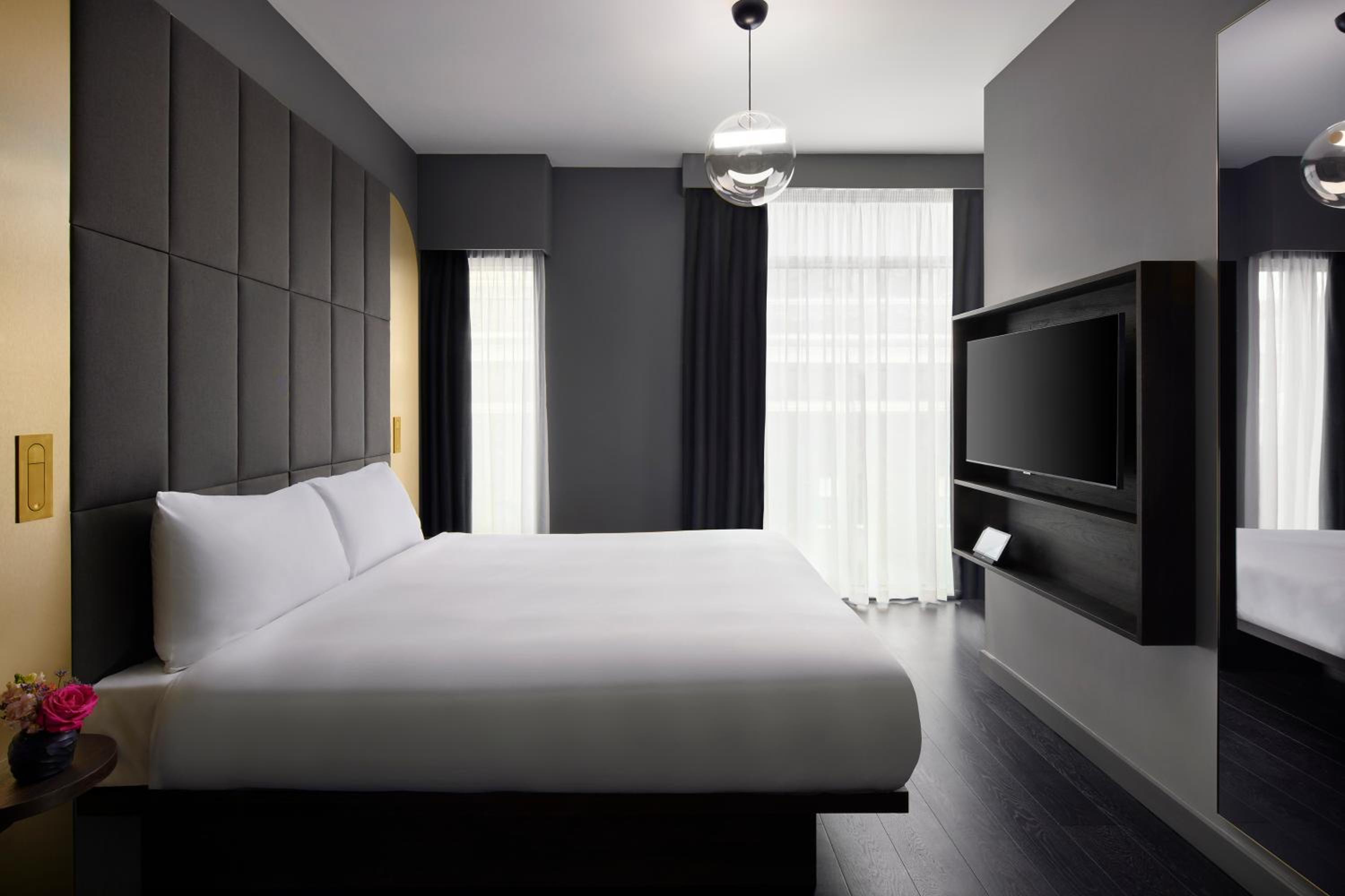 Goldy room photo 2