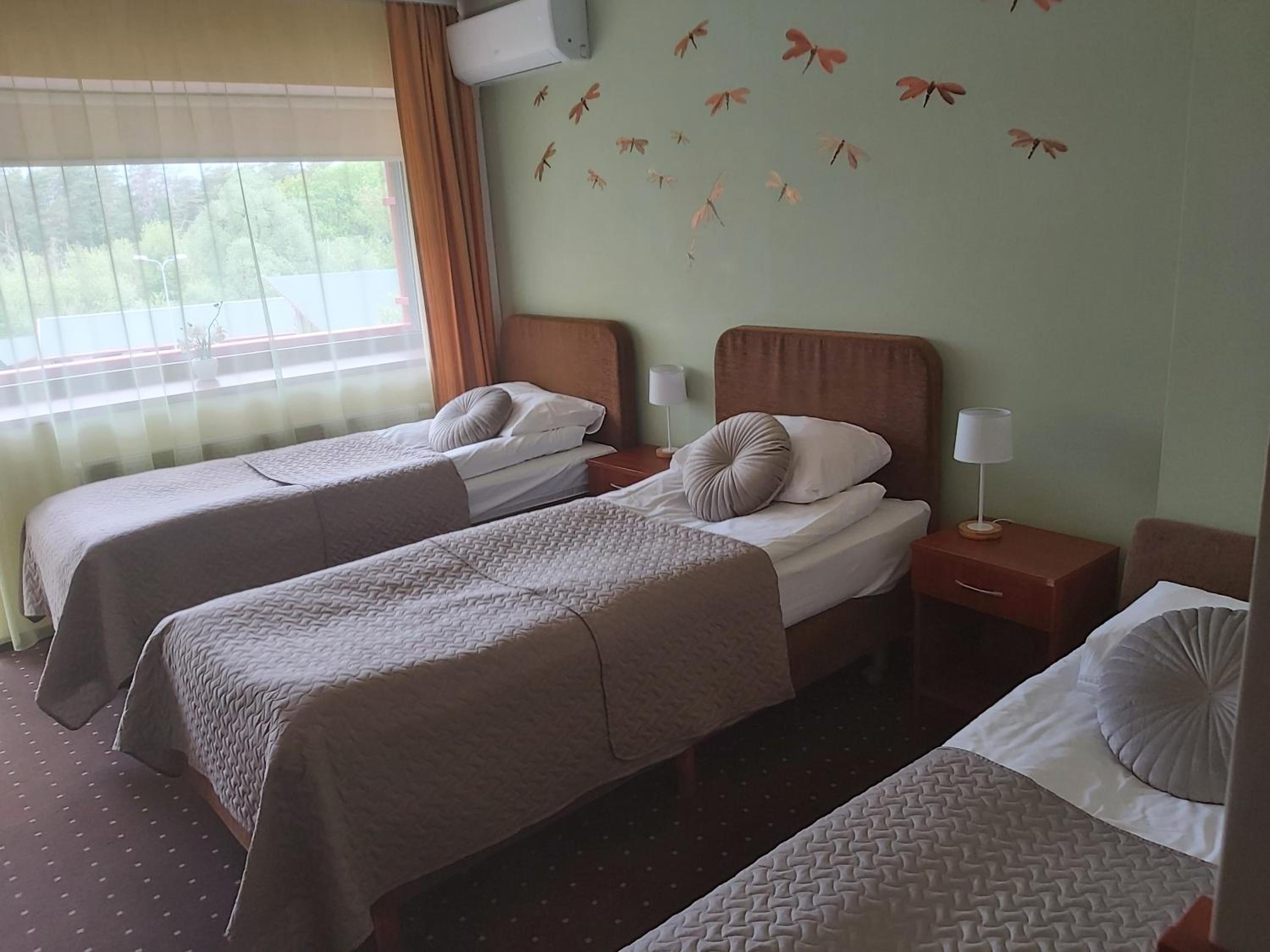Triple Room - Photo 17