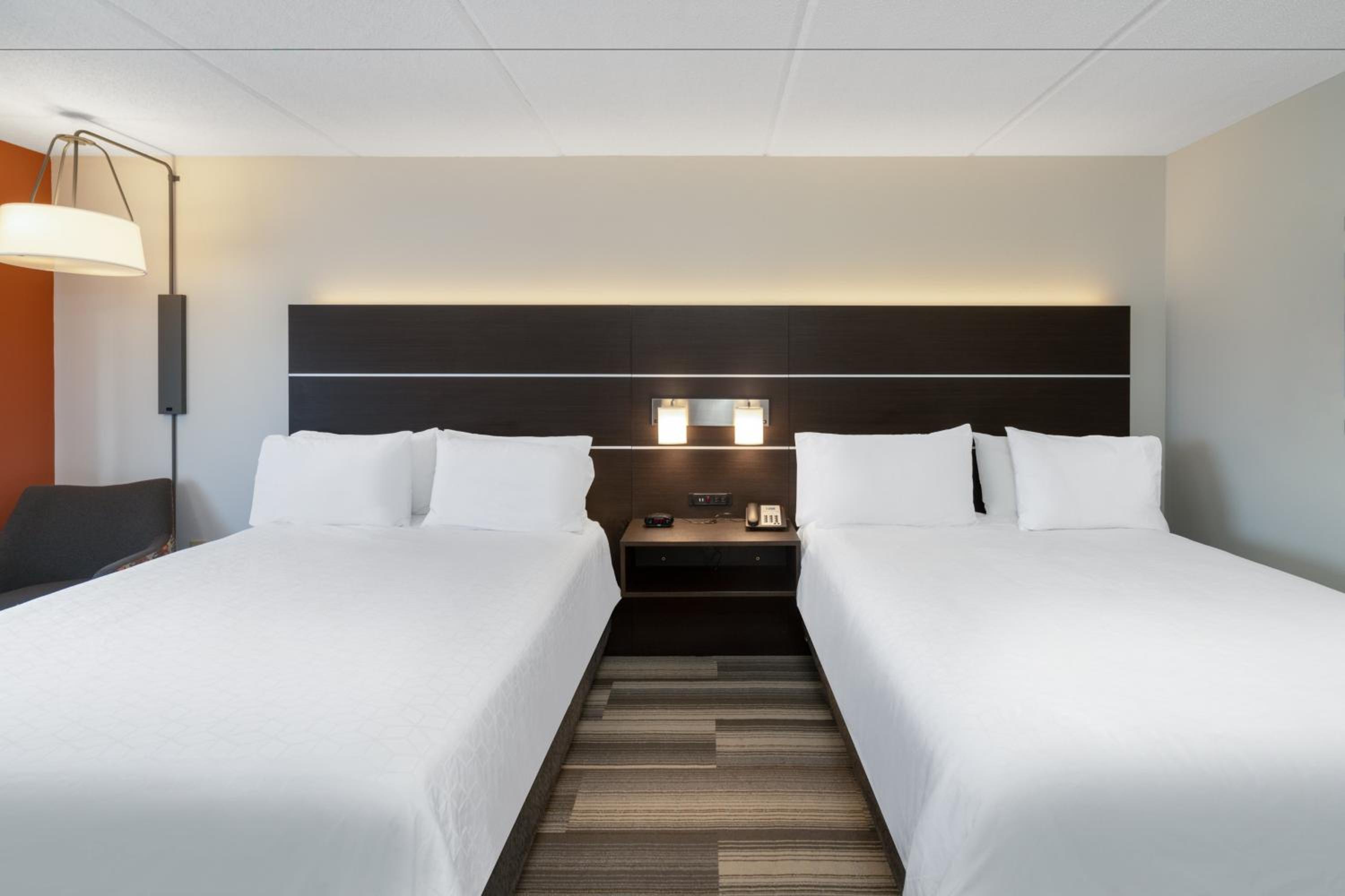 Standard Queen Room with Two Queen Beds - Photo 1