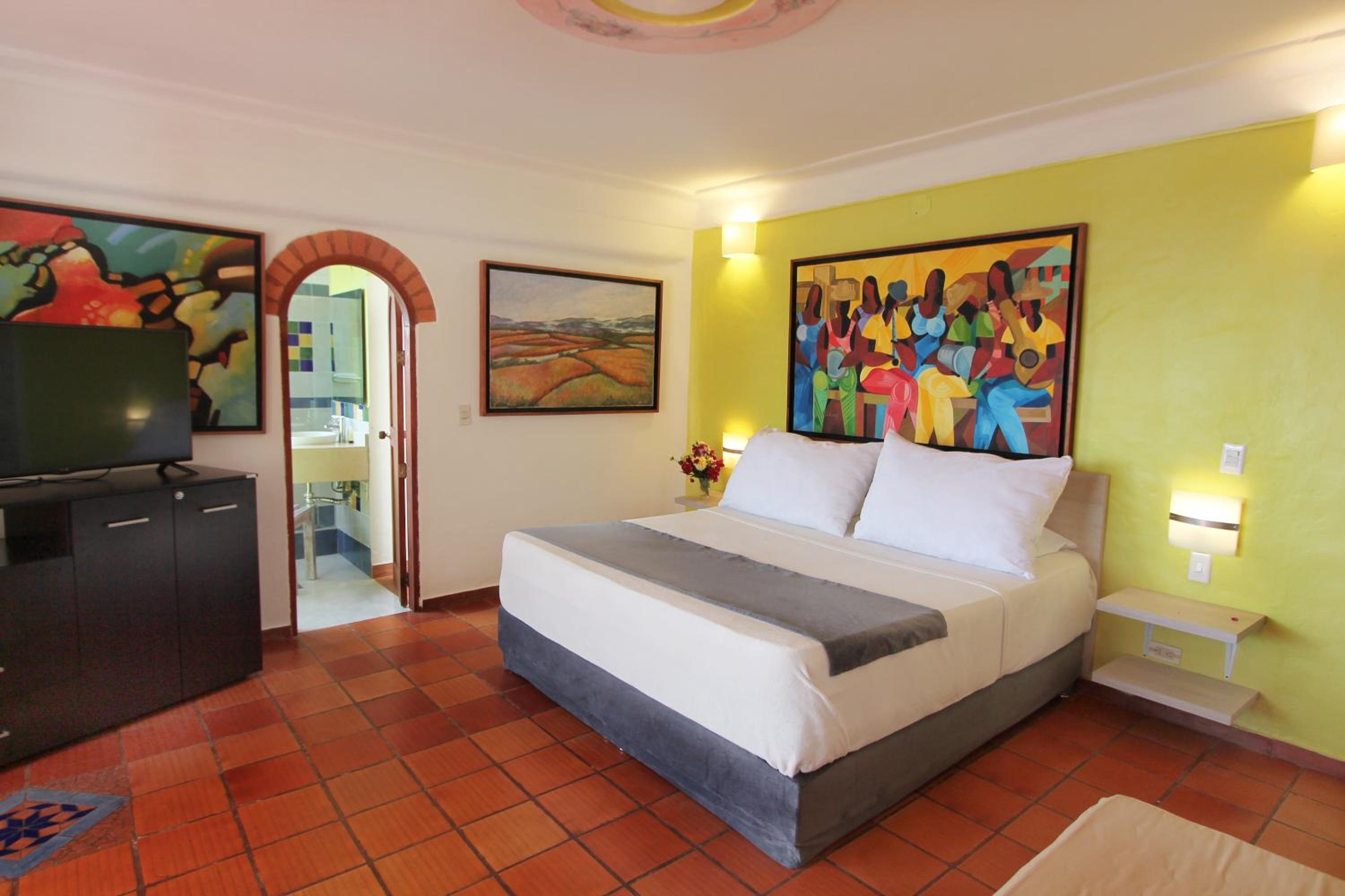 Deluxe Double Room with Bath