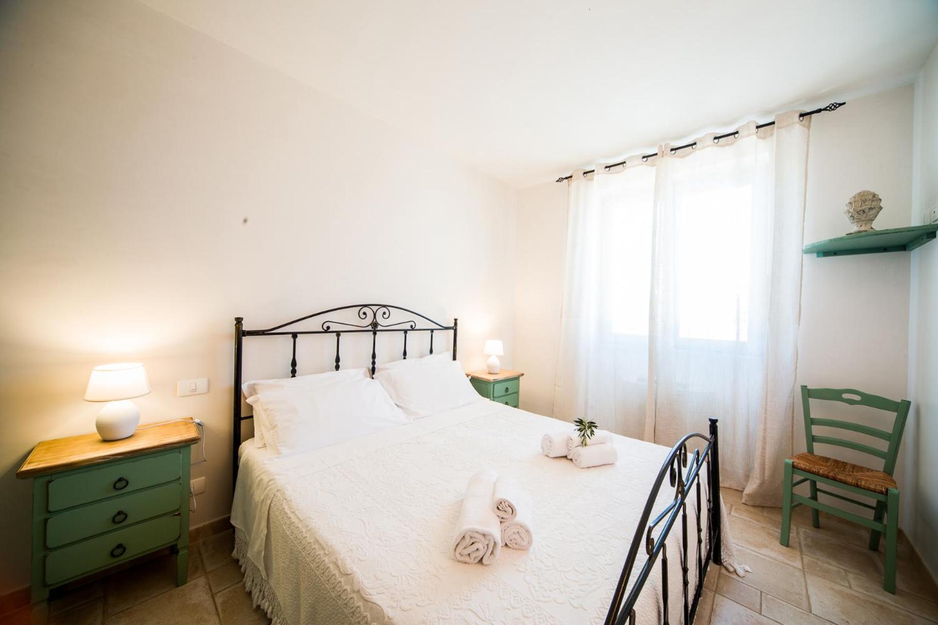 Two-Bedroom Suite - Photo 8