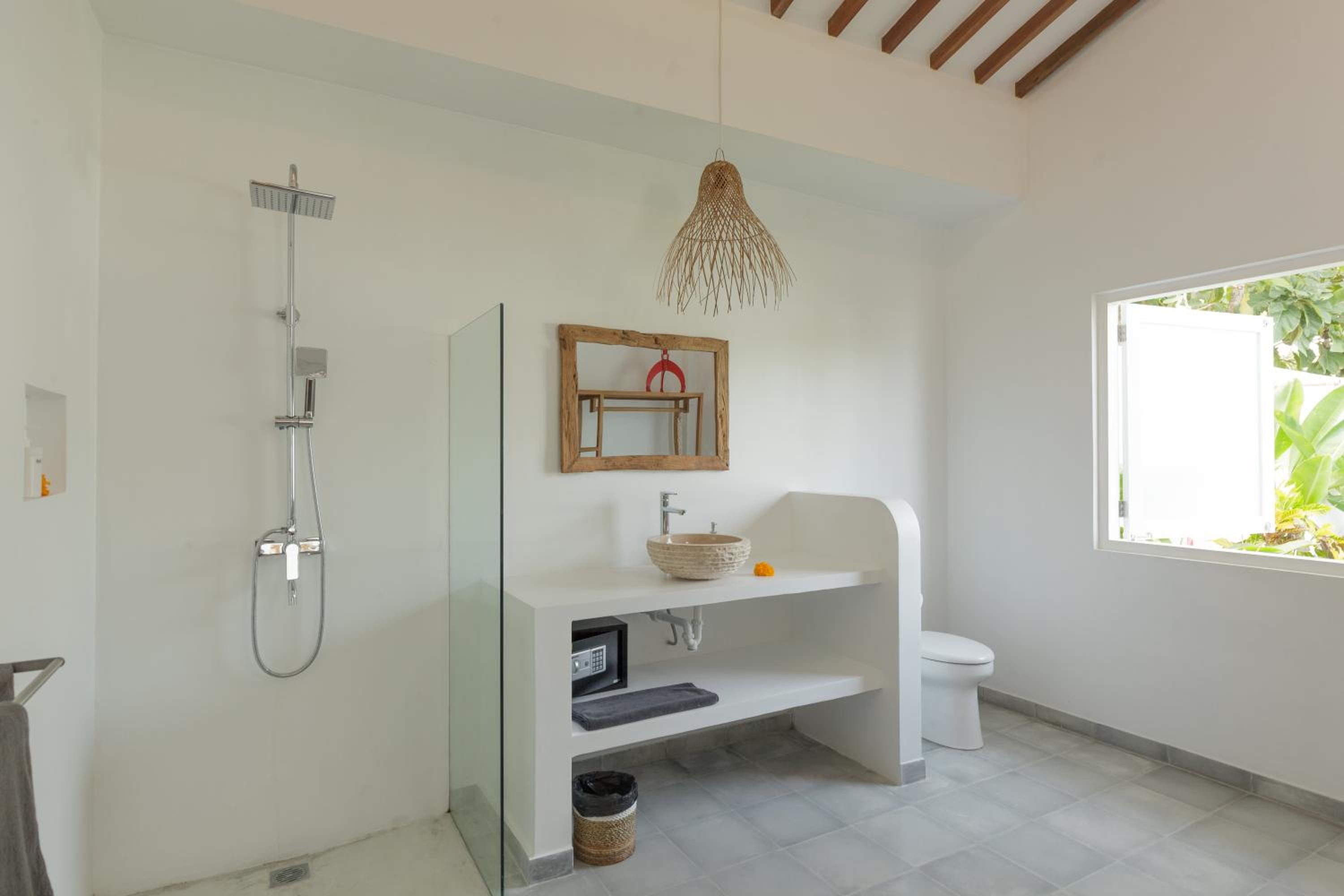 Three-Bedroom Villa - Photo 16