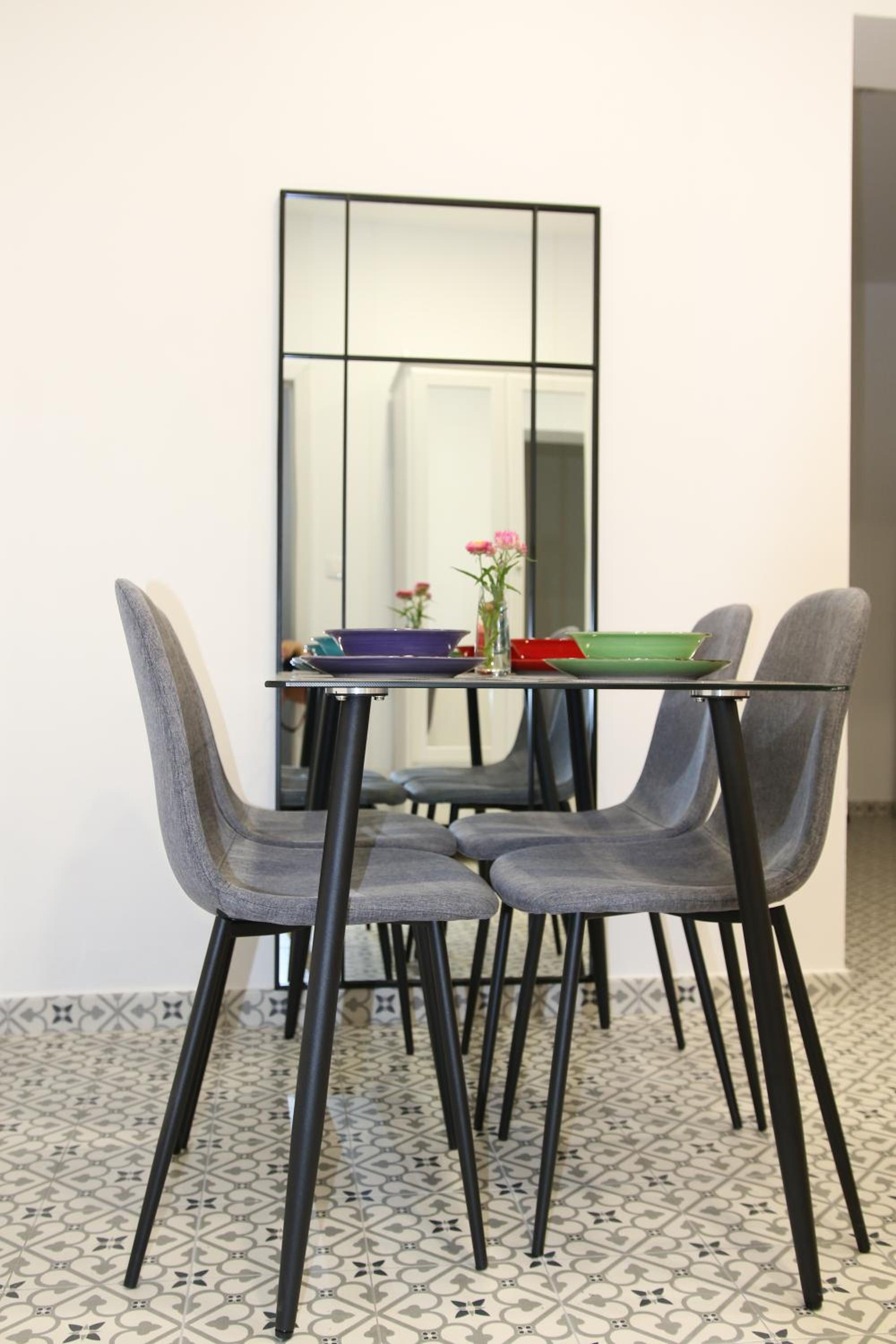 Deluxe King Suite photo 2