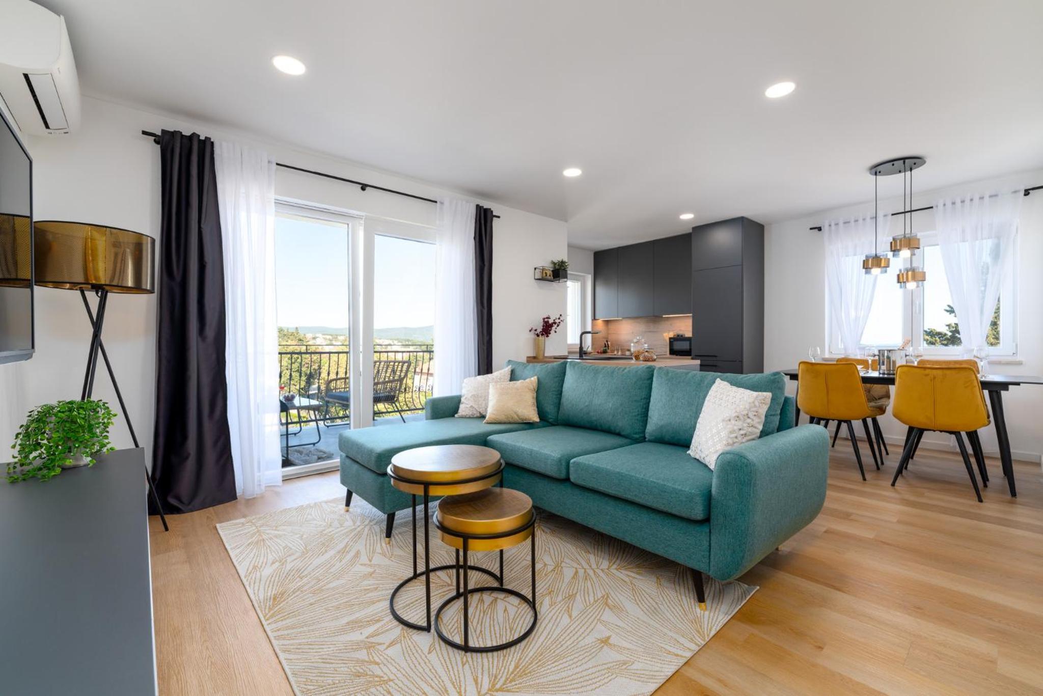 Apartment with Sea View