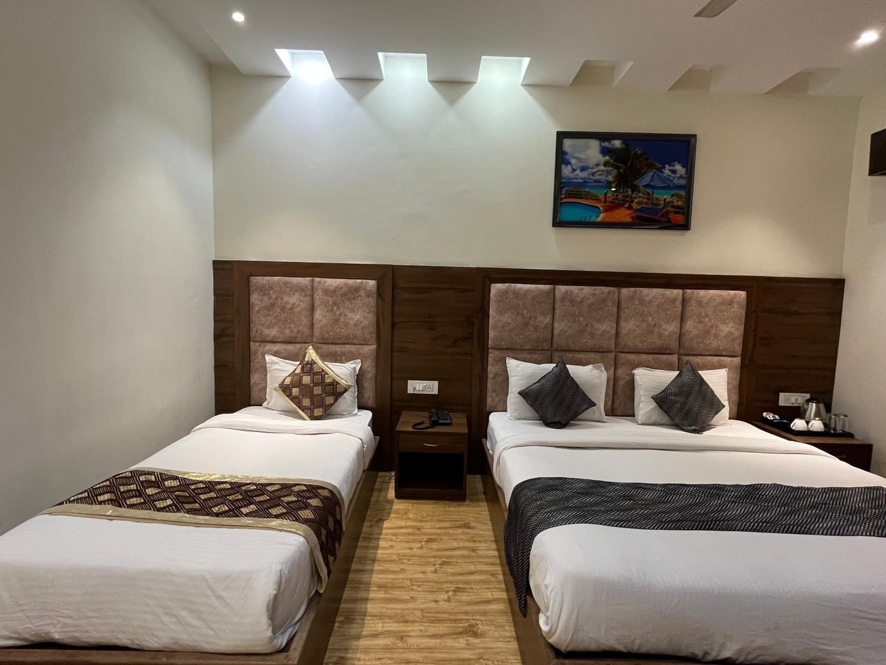 Executive Suite With 10% Discount On Food And Soft Beverage photo 3