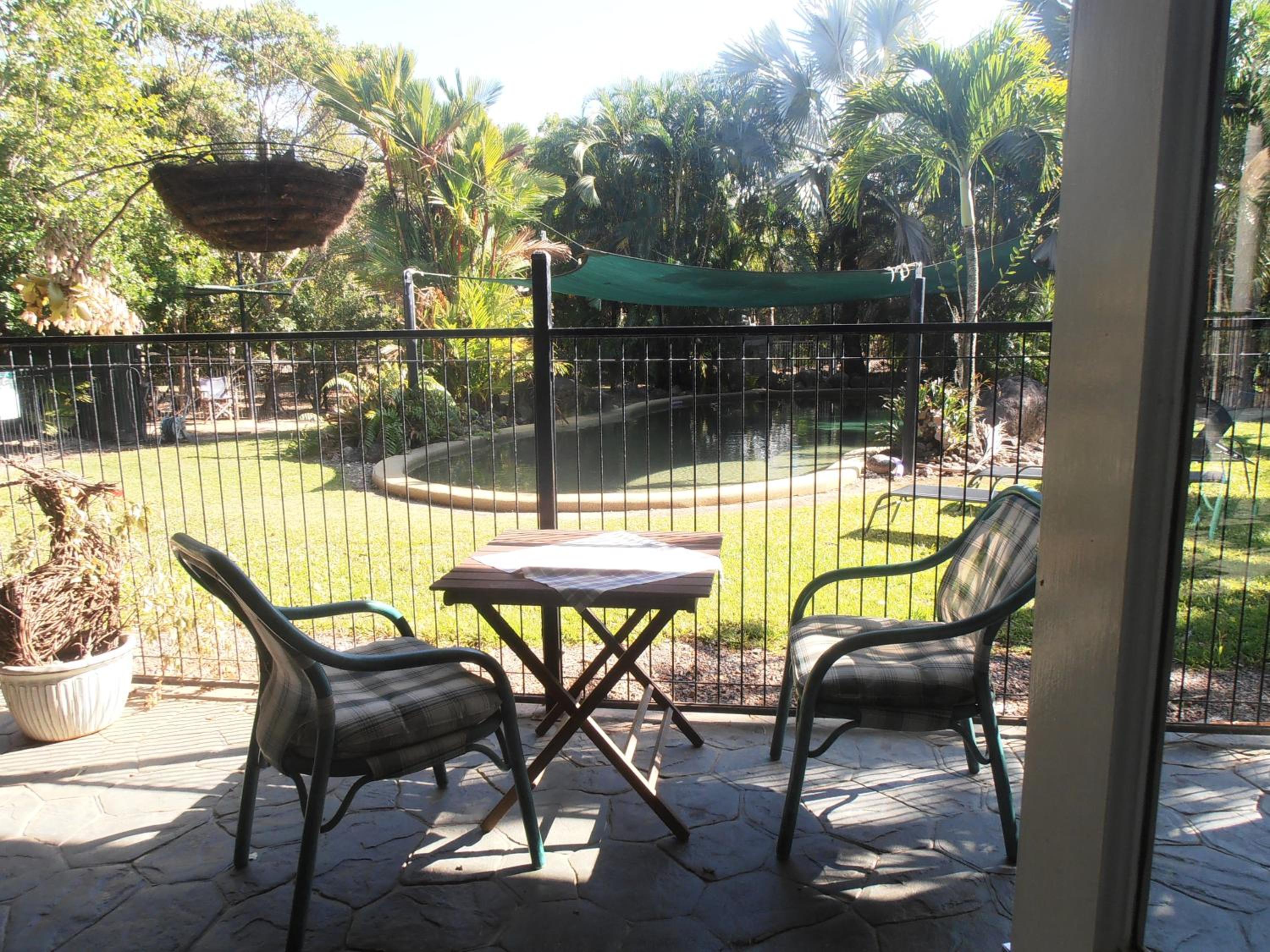 Sunbird Room with Pool View and Shared Bathroom Facilities photo 2