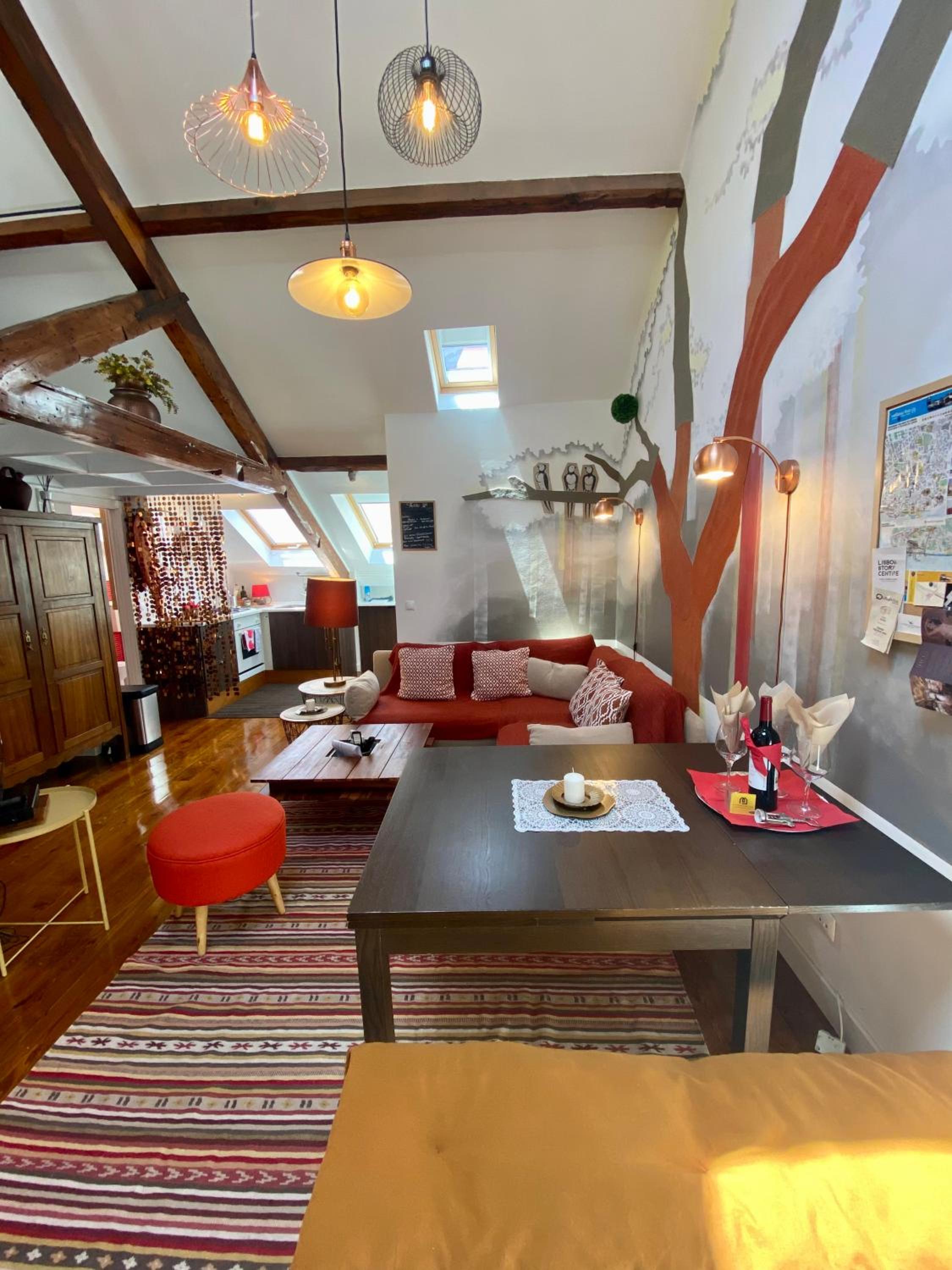 Deluxe Studio with Mezzanine - Photo 17