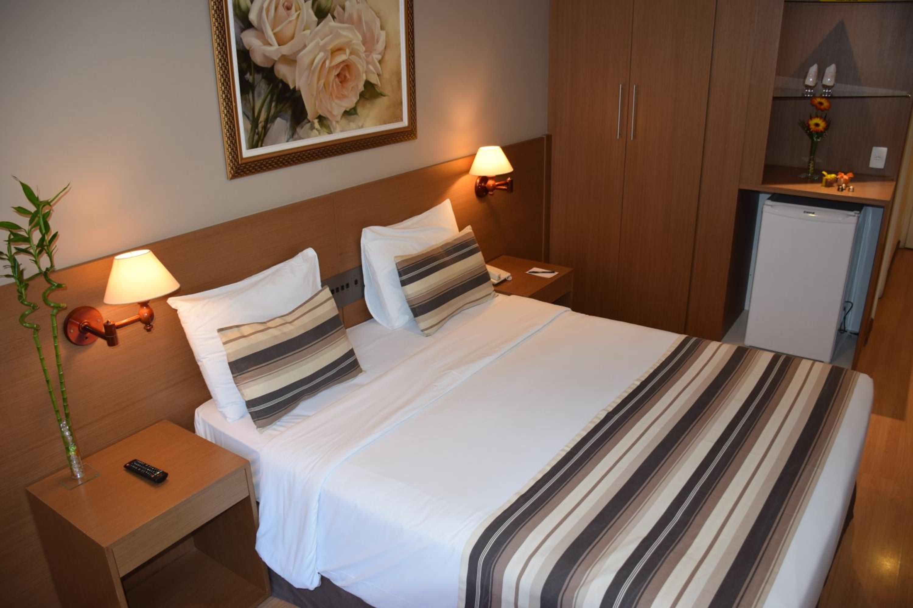Standard Double Room - Photo 5