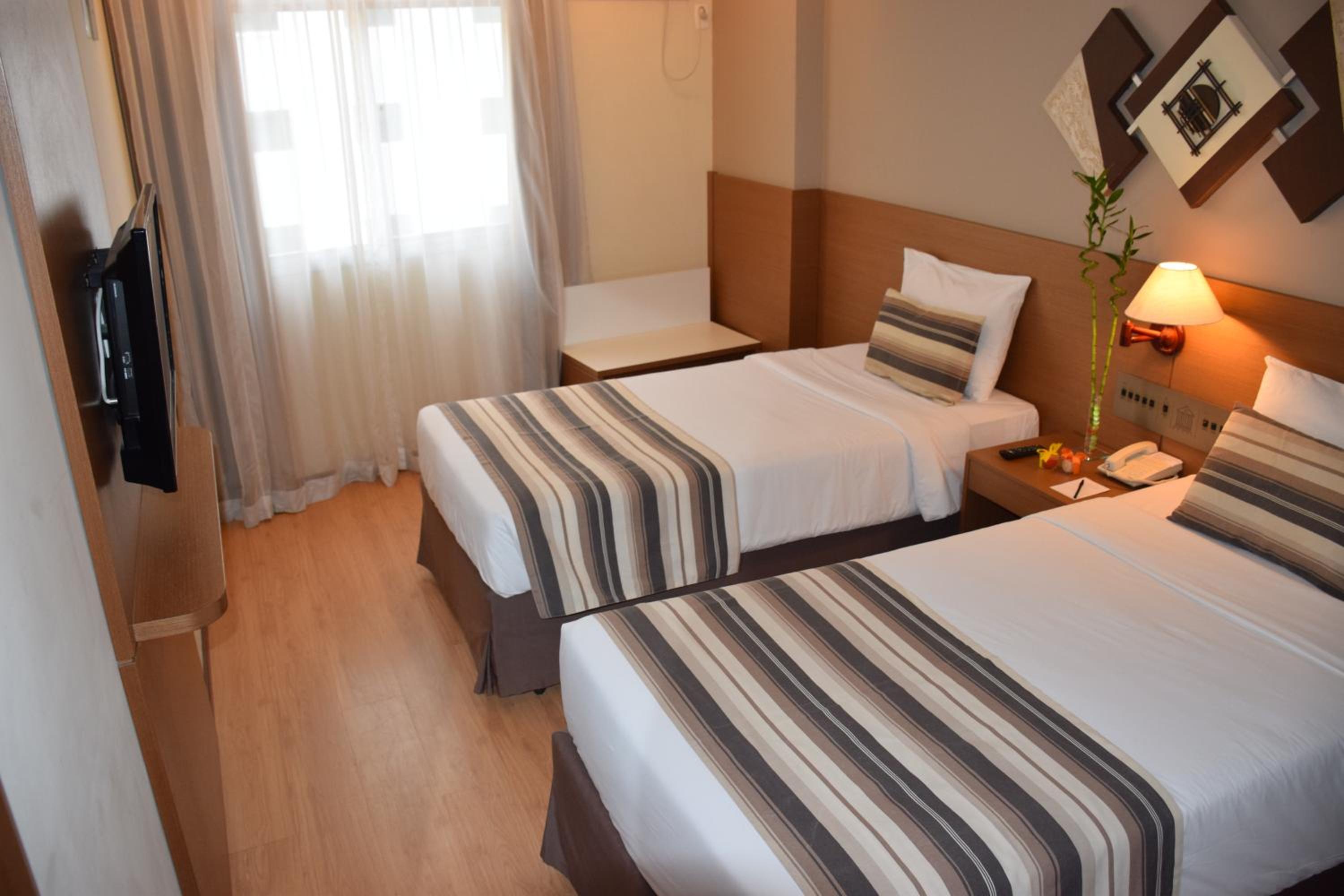 Suite (2 Adults) - Photo 4