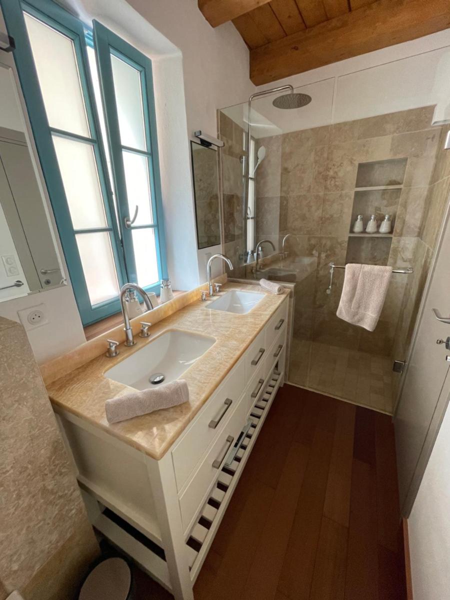 Superior Suite with Sea View photo 2