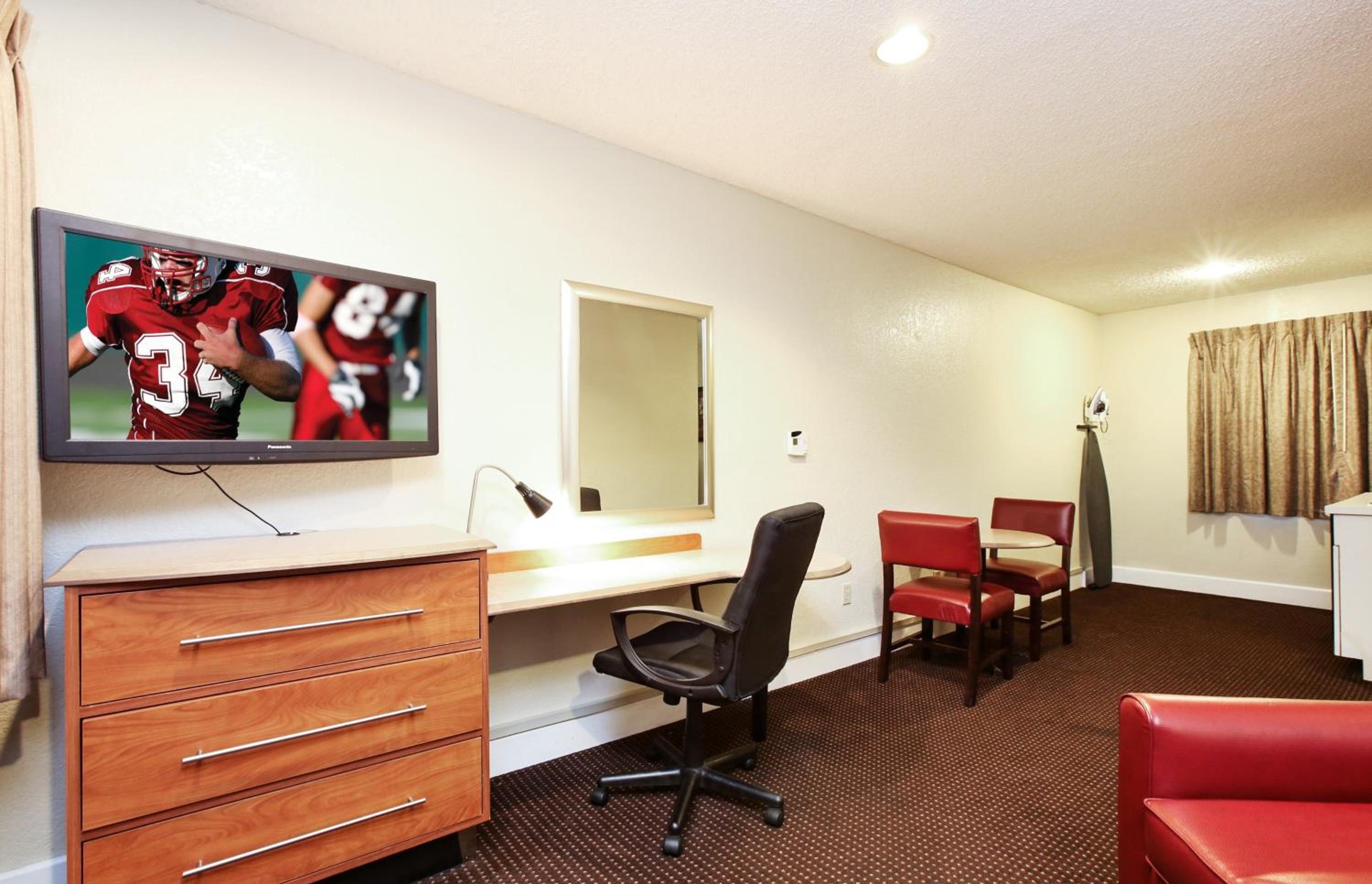 Suite King With Kitchenette Non-Smoking photo 1