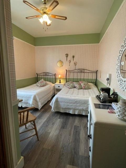 Standard Triple Room photo 1