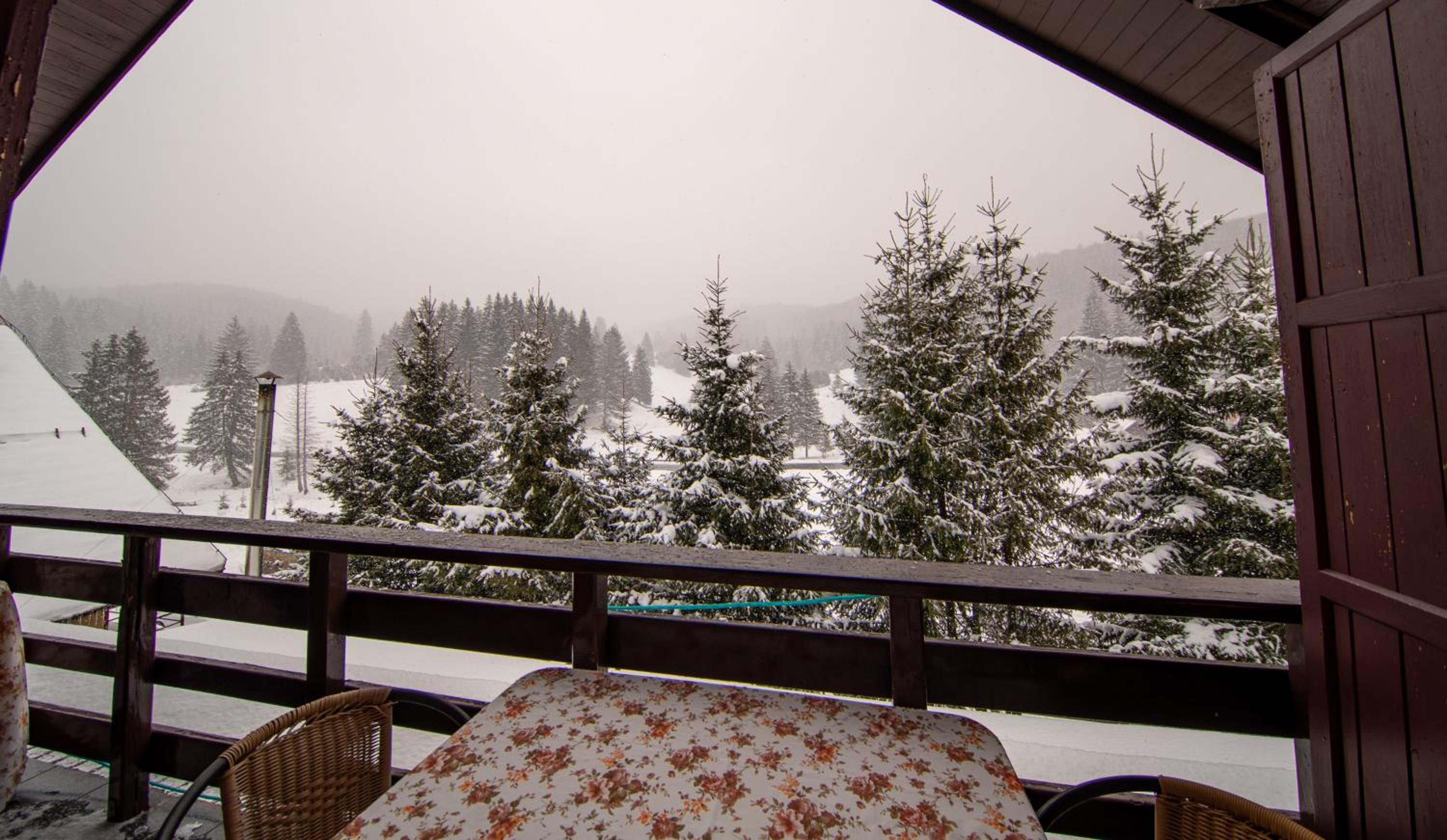Double Room with Mountain View - Photo 40