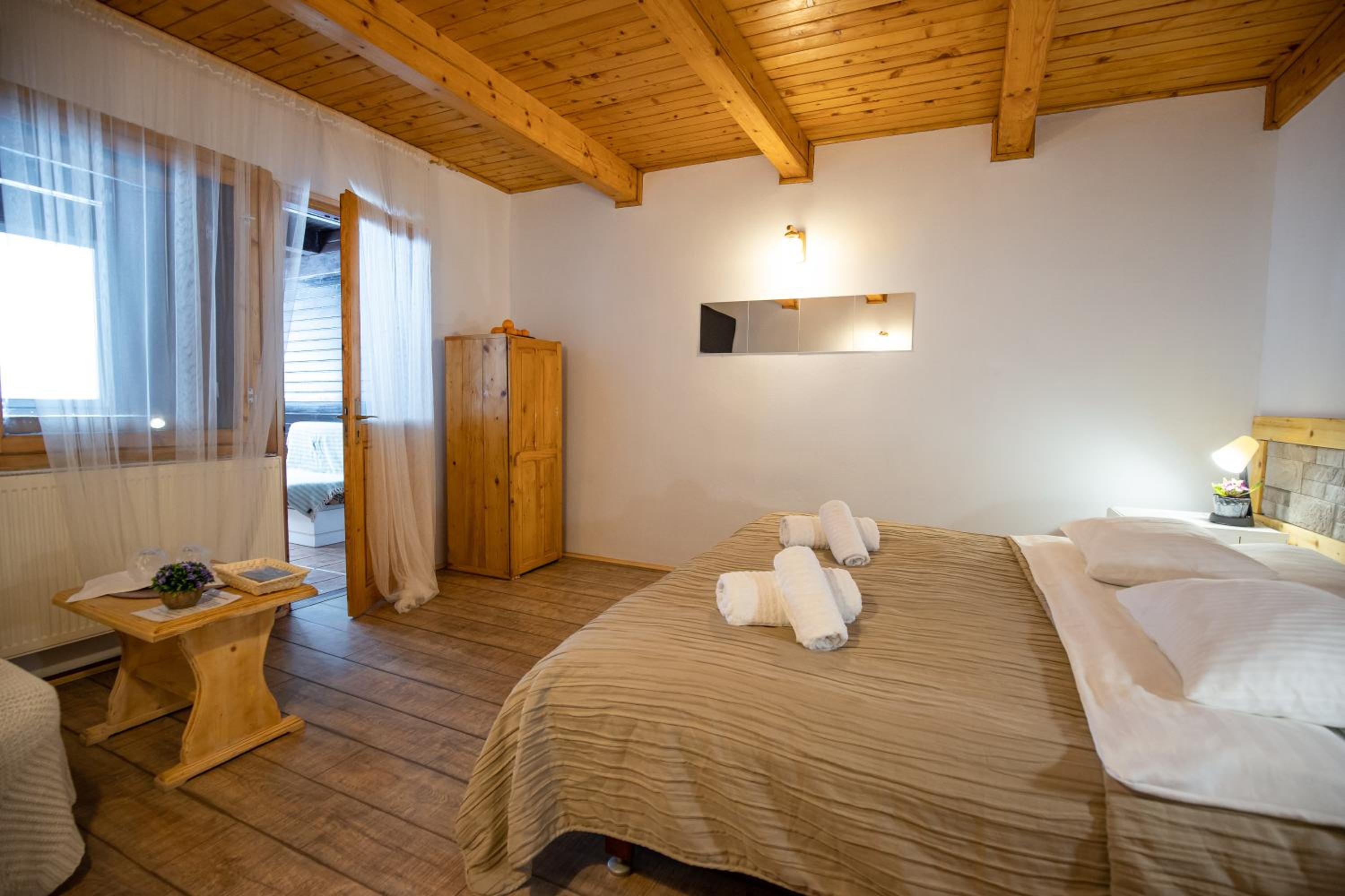 Two-Bedroom Suite - Photo 11