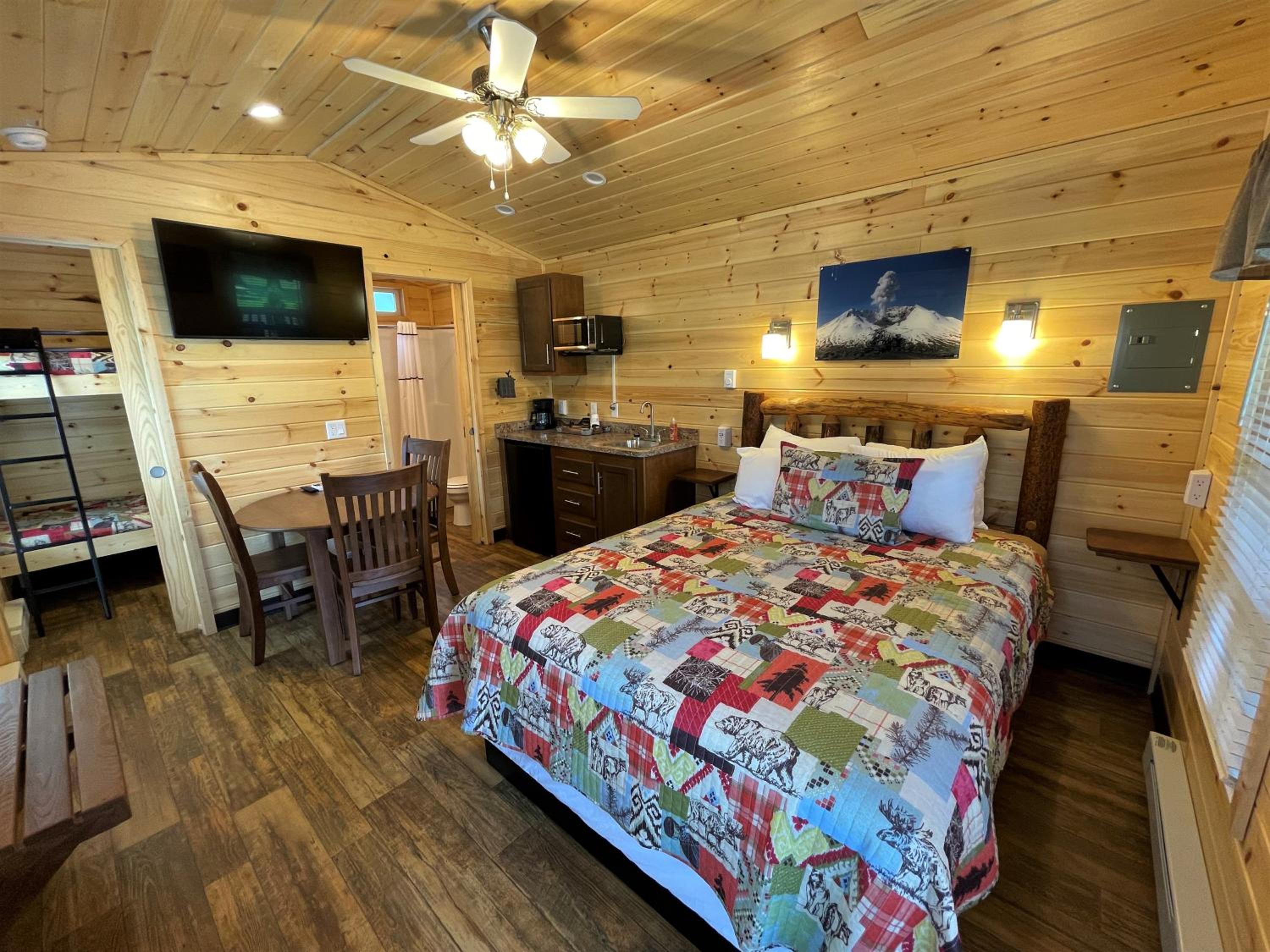 Deluxe Bungalow