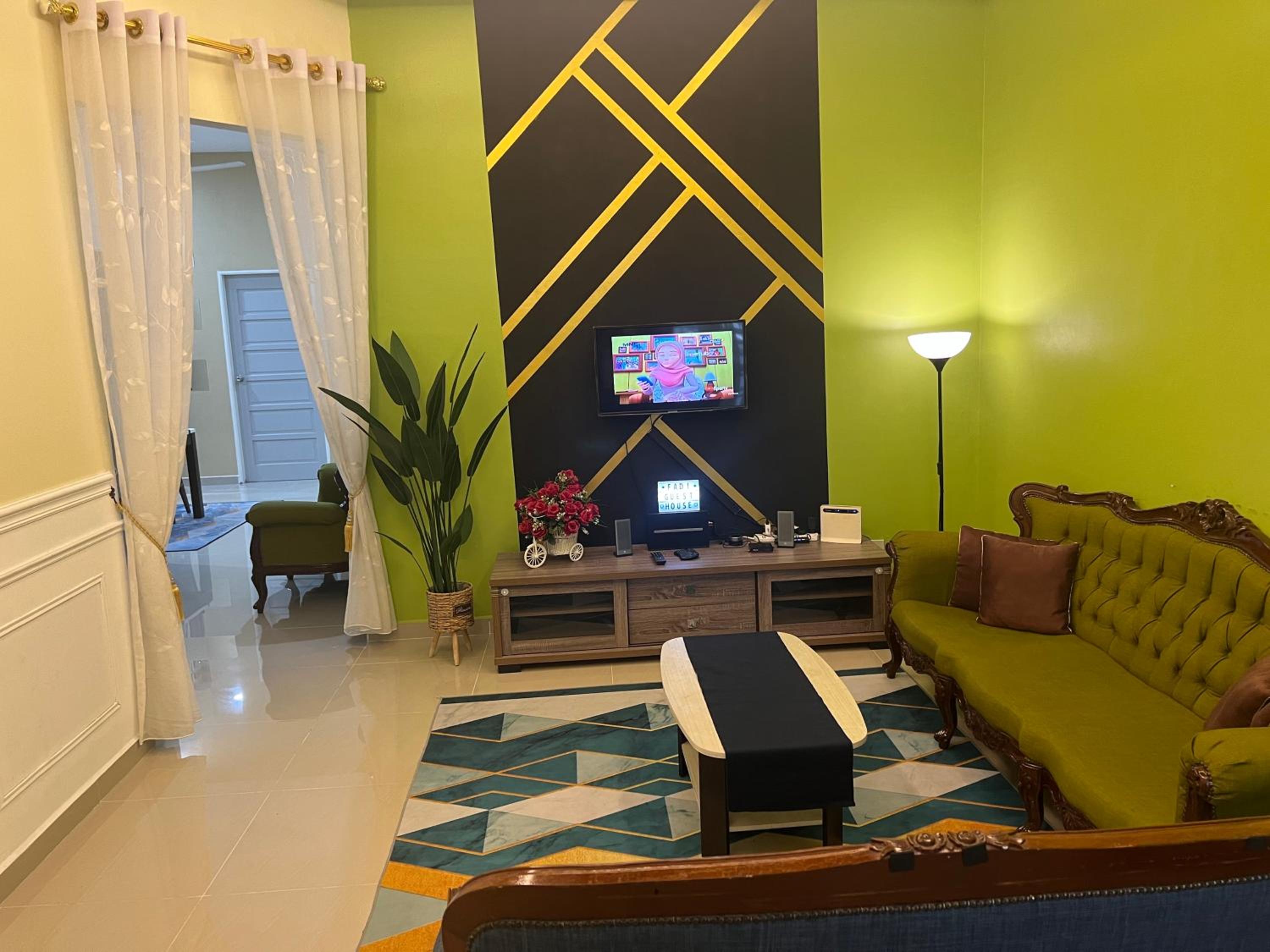 Three-Bedroom House photo 1