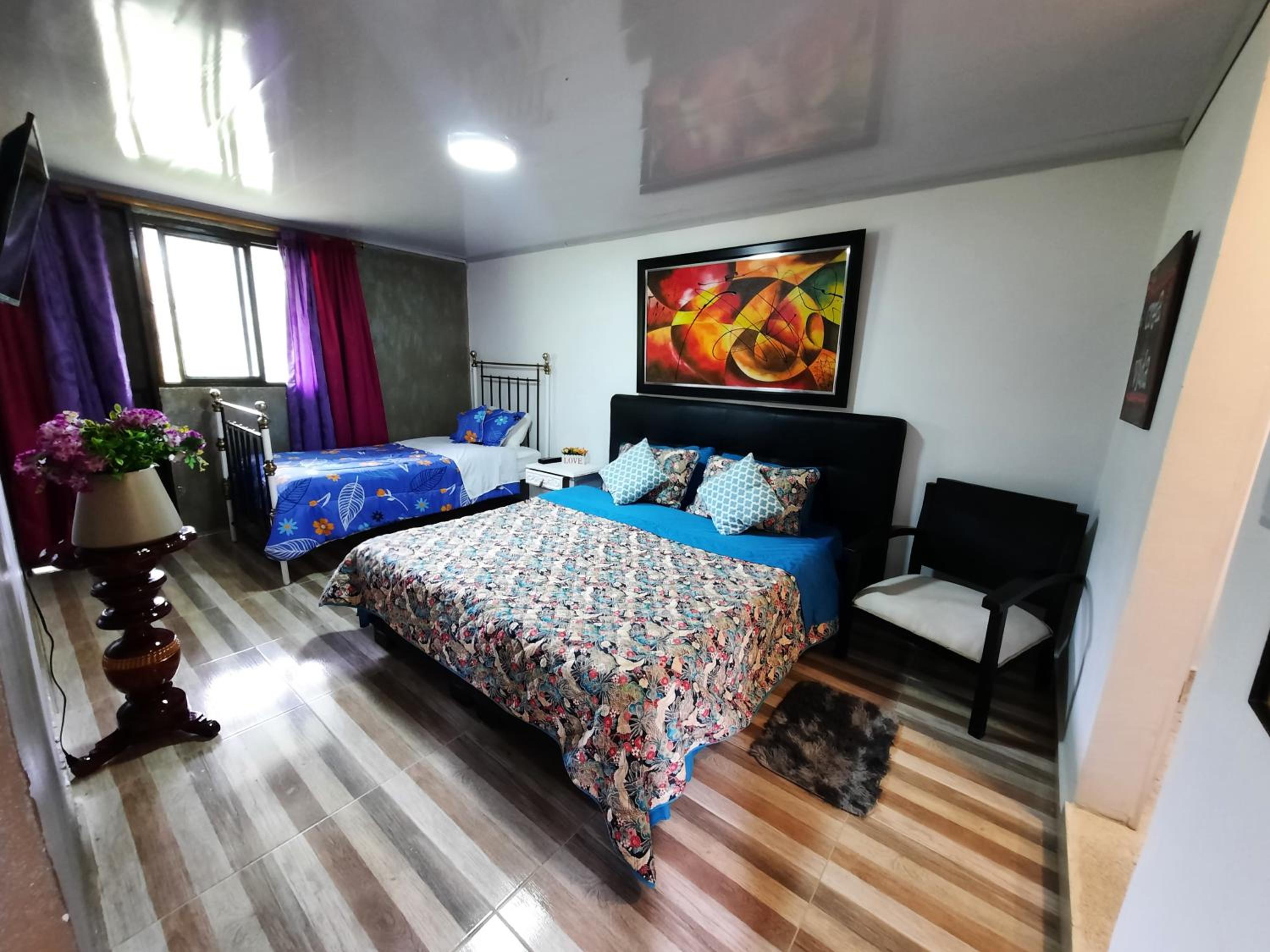 Deluxe Family Room photo 1