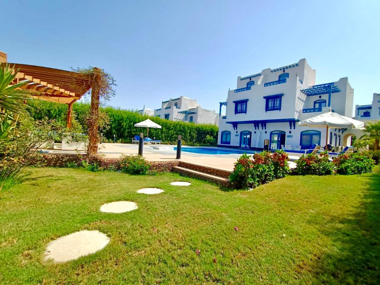 Villa - Photo 43