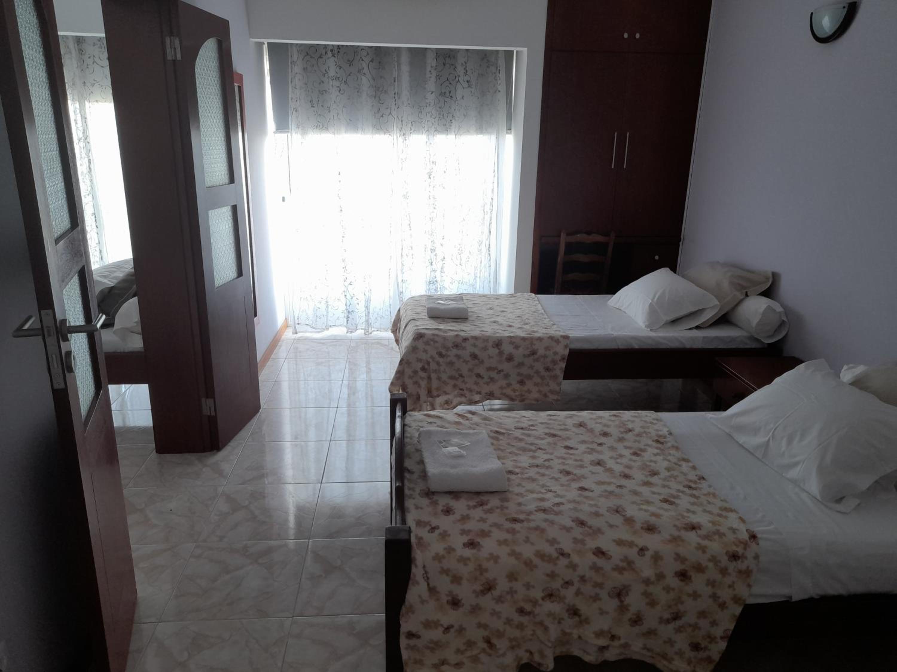Quadruple Room with Bathroom photo 3