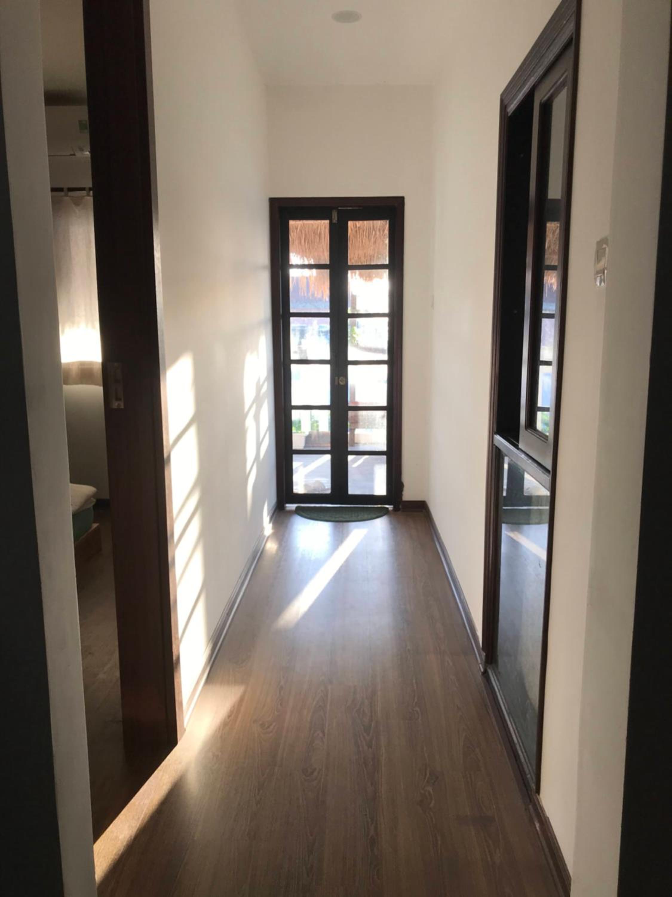 King Room with Balcony photo 1