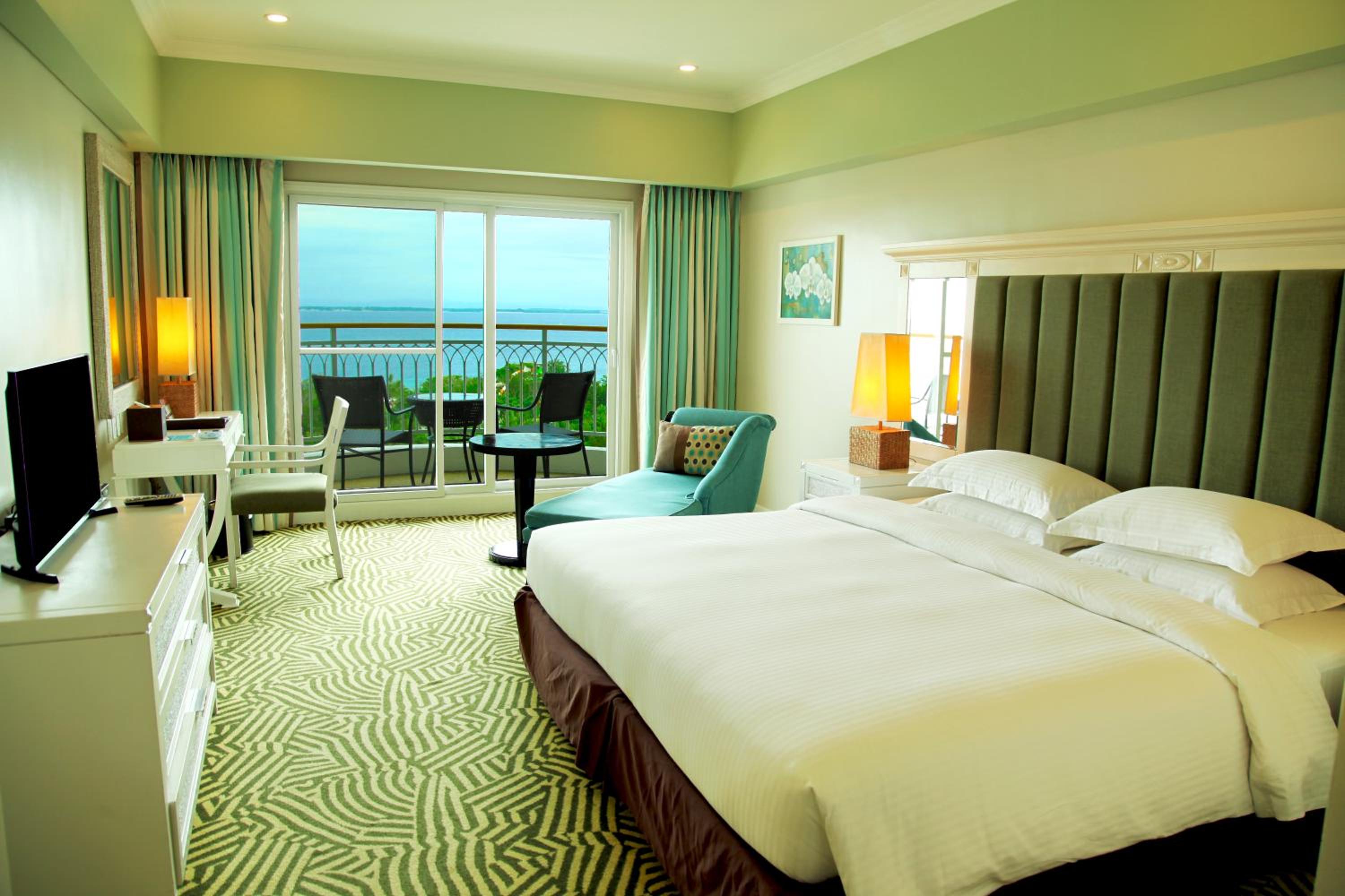 Deluxe Ocean View Room - Photo 1
