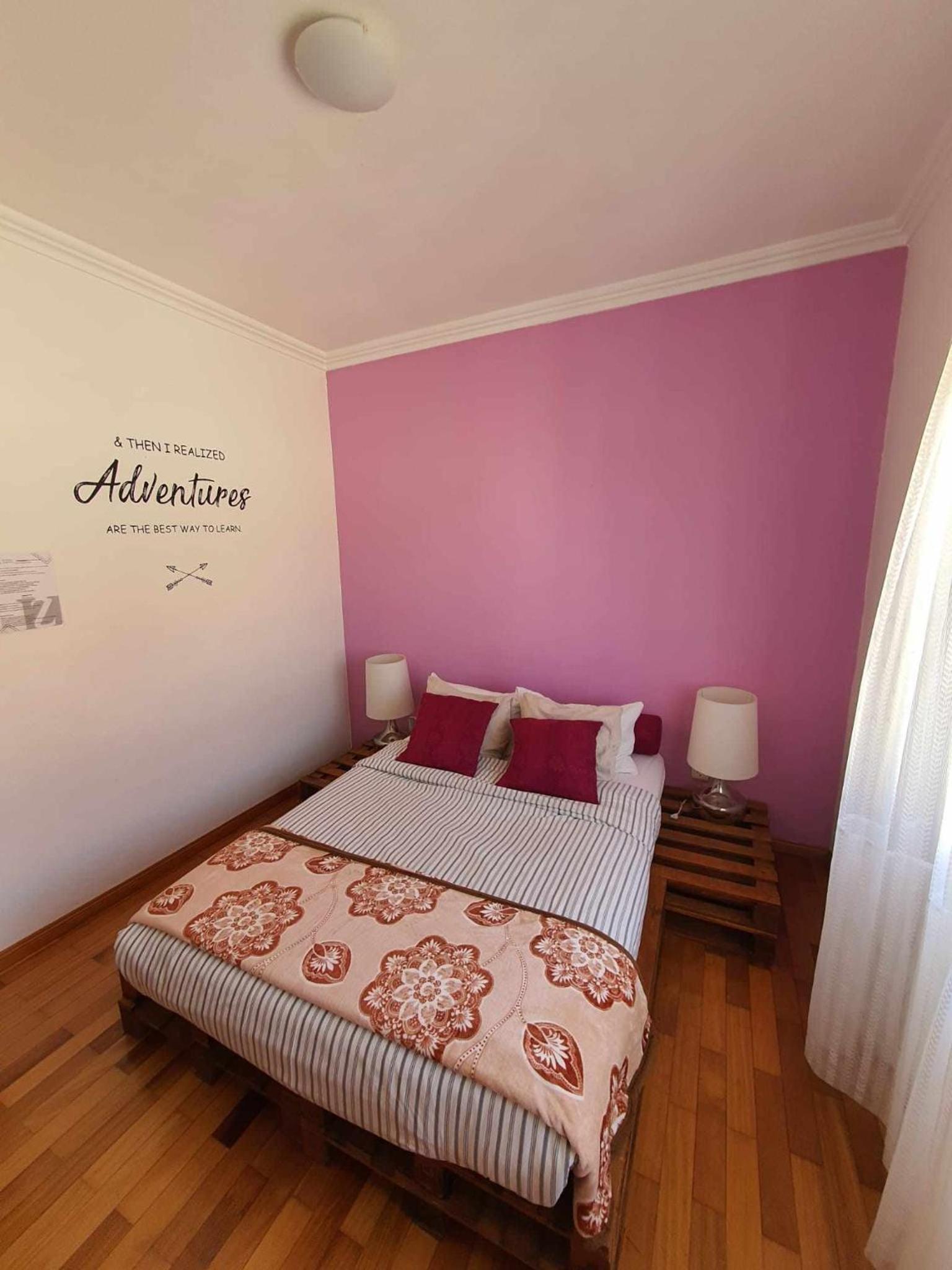 Double Room - Photo 10