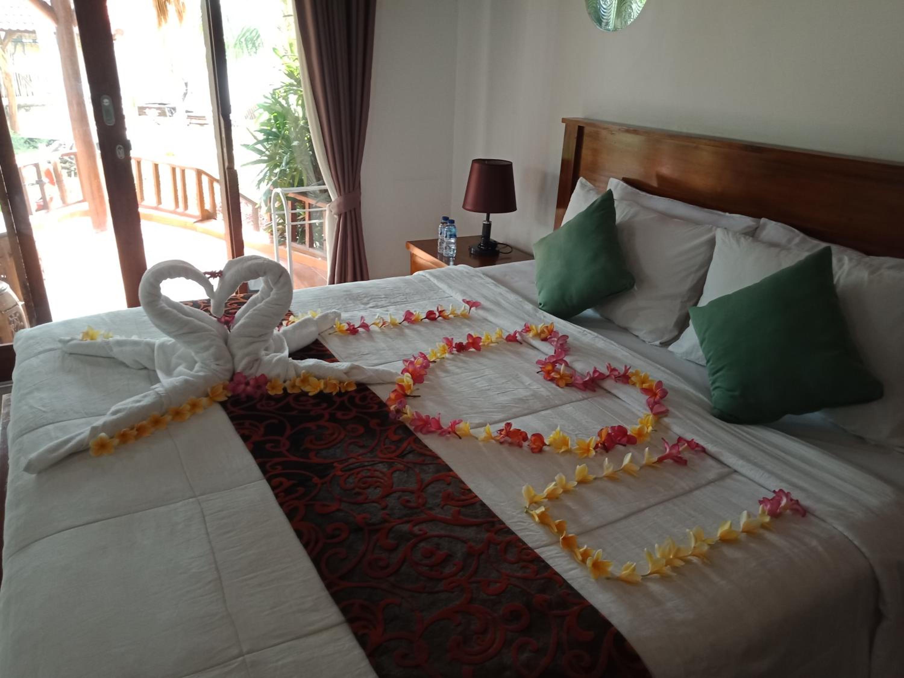 Double Room with Sea View - Photo 16