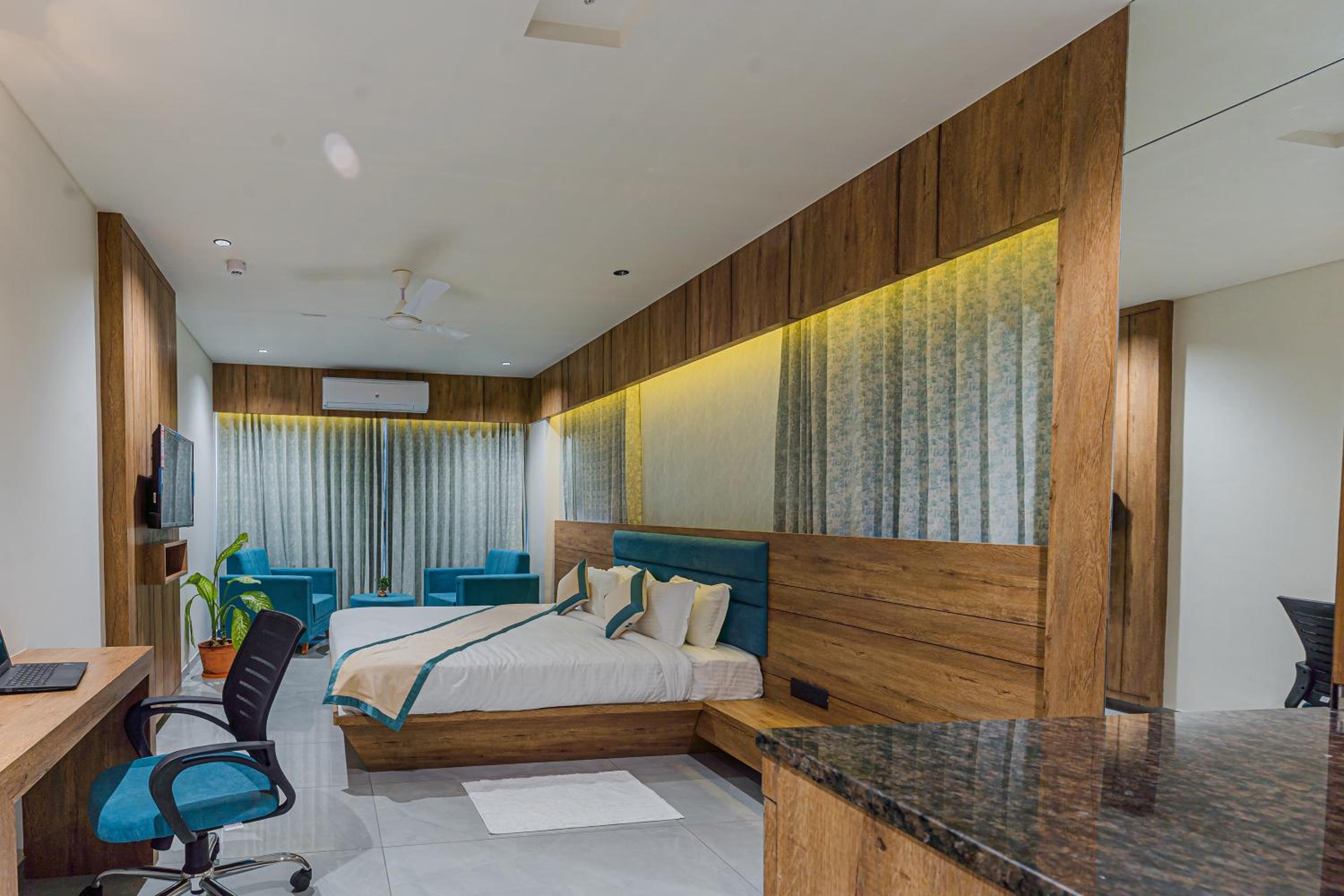 Superior Double Room - Photo 2