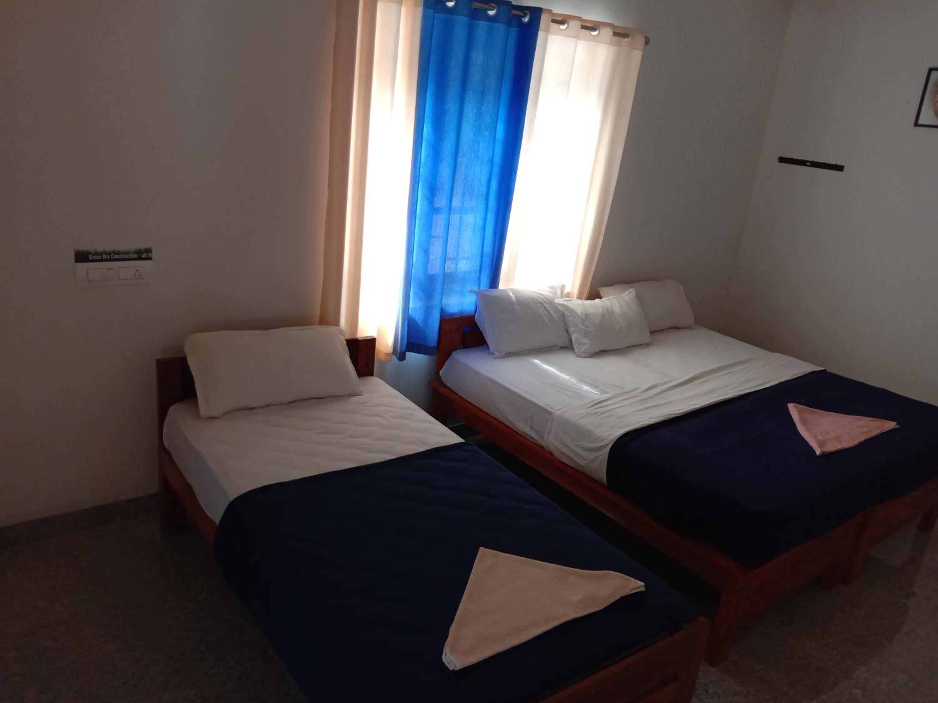 Quadruple Room with Balcony photo 1