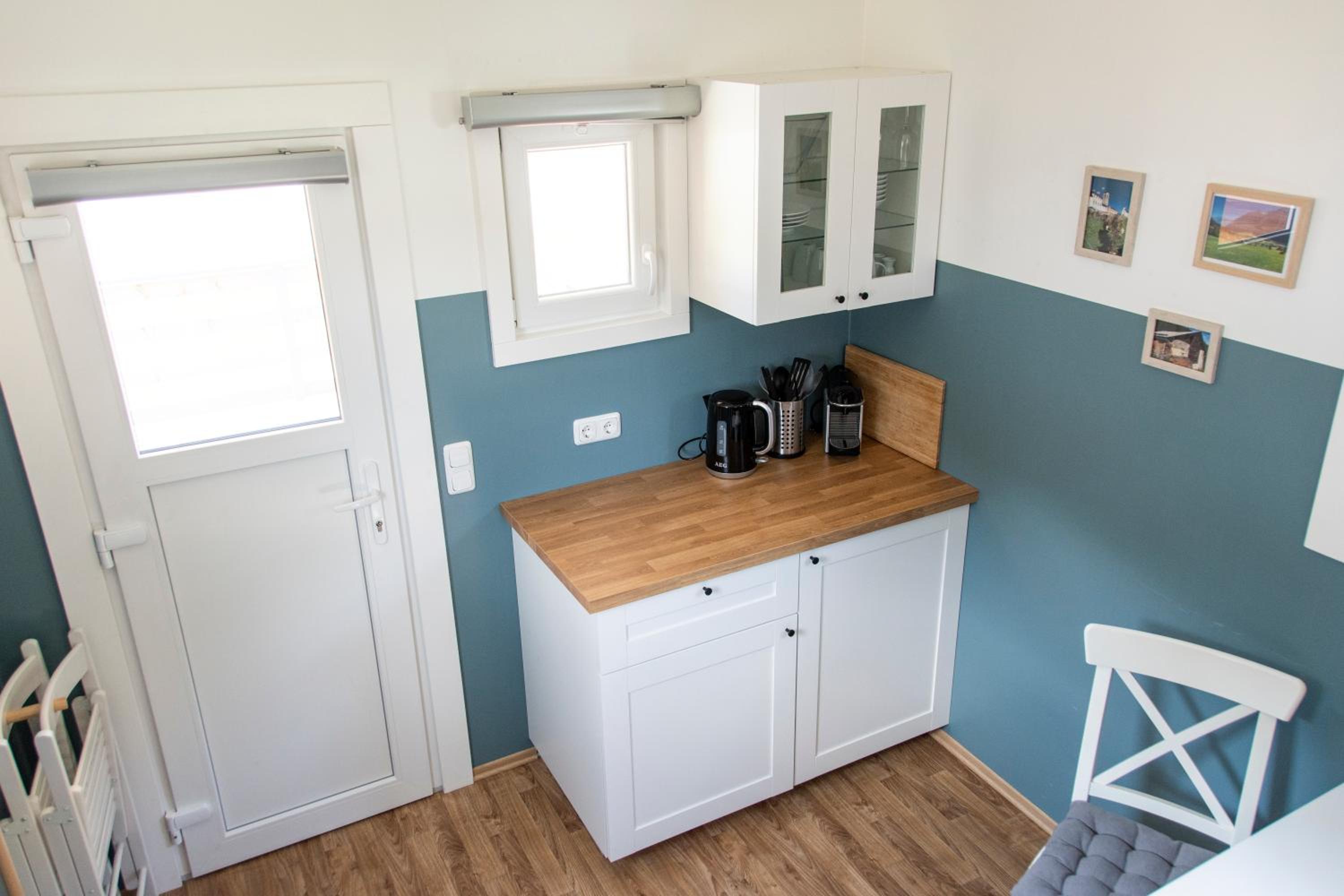 Mobile Home photo 2