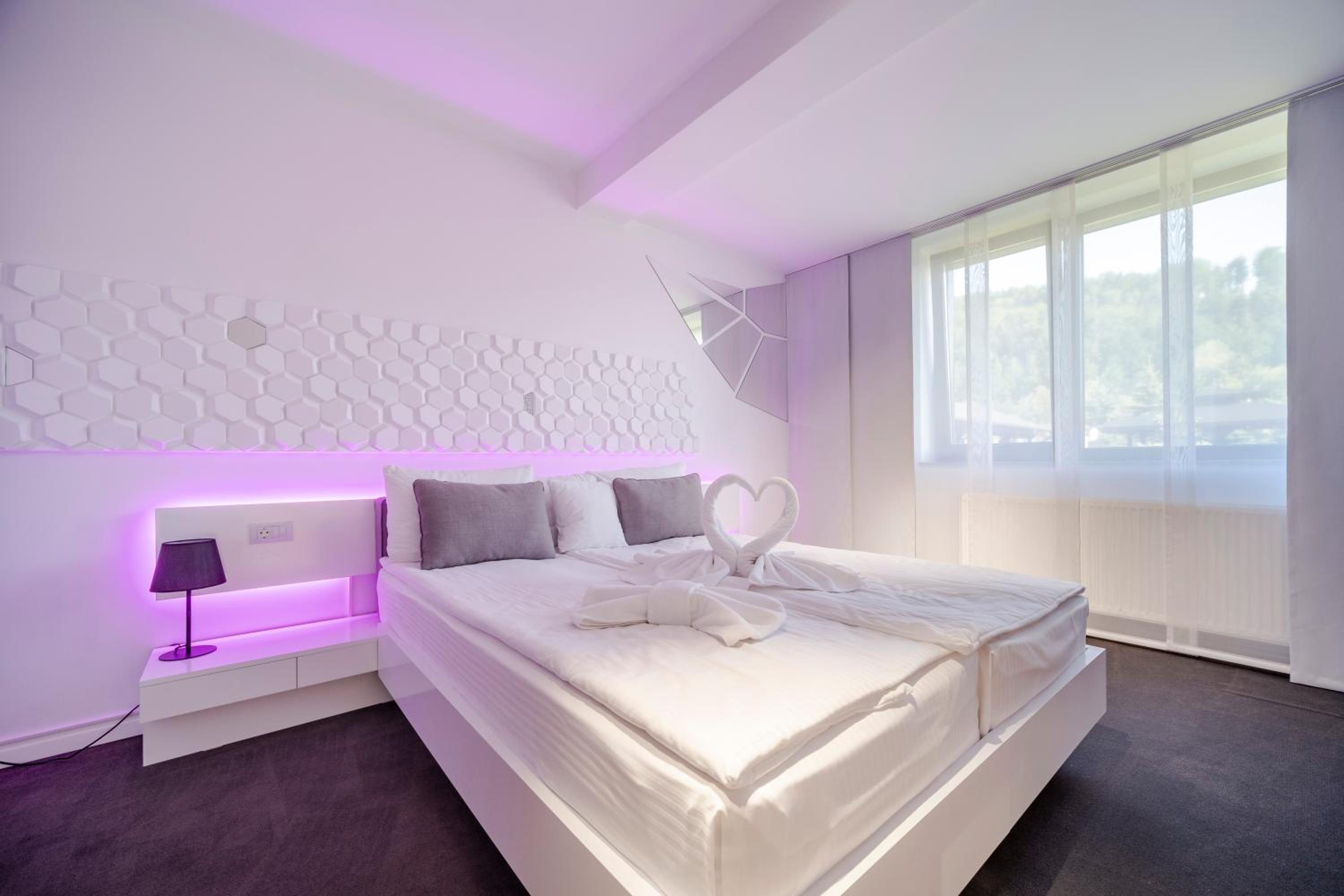 King Room with Balcony photo 3