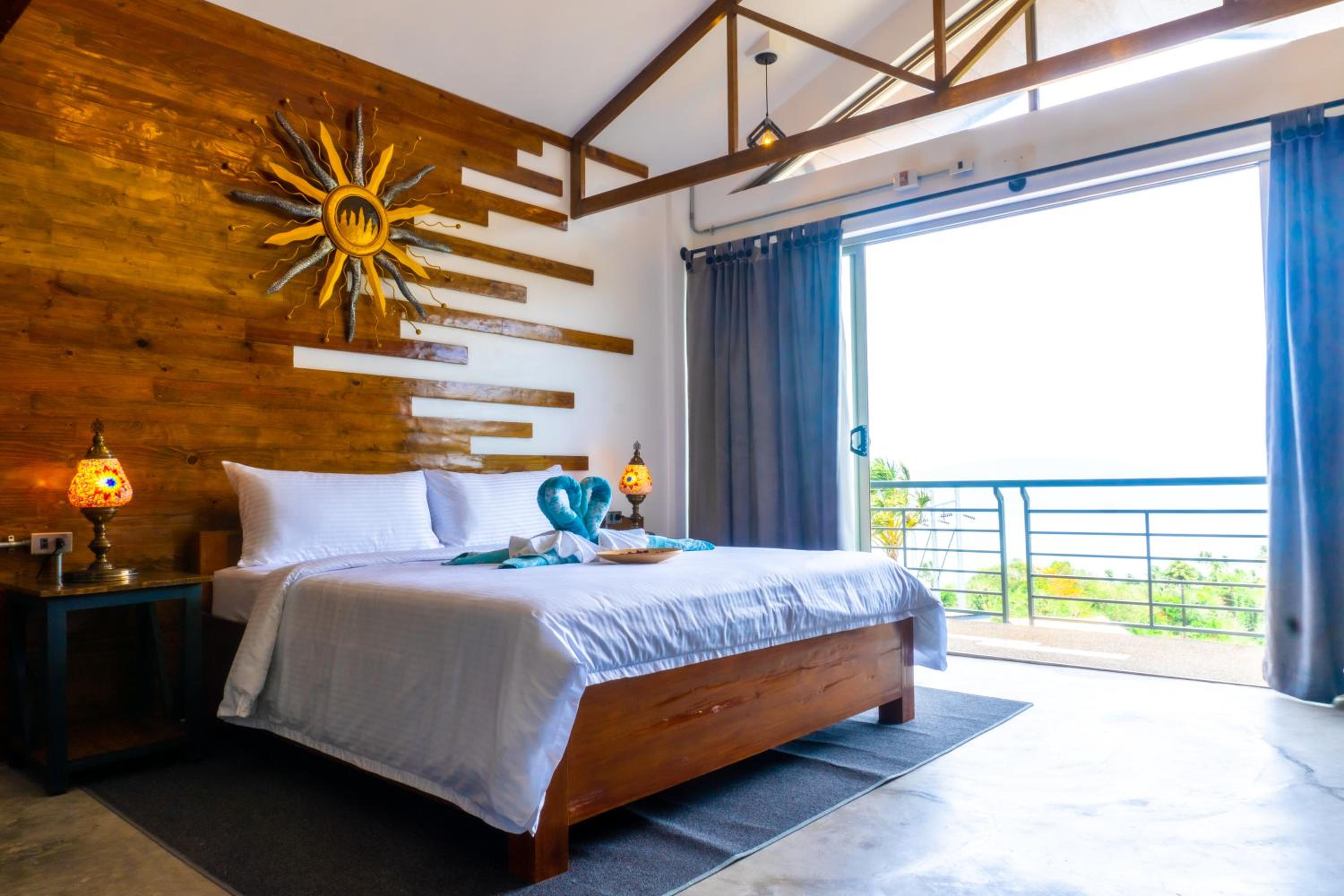 King Suite with Ocean View