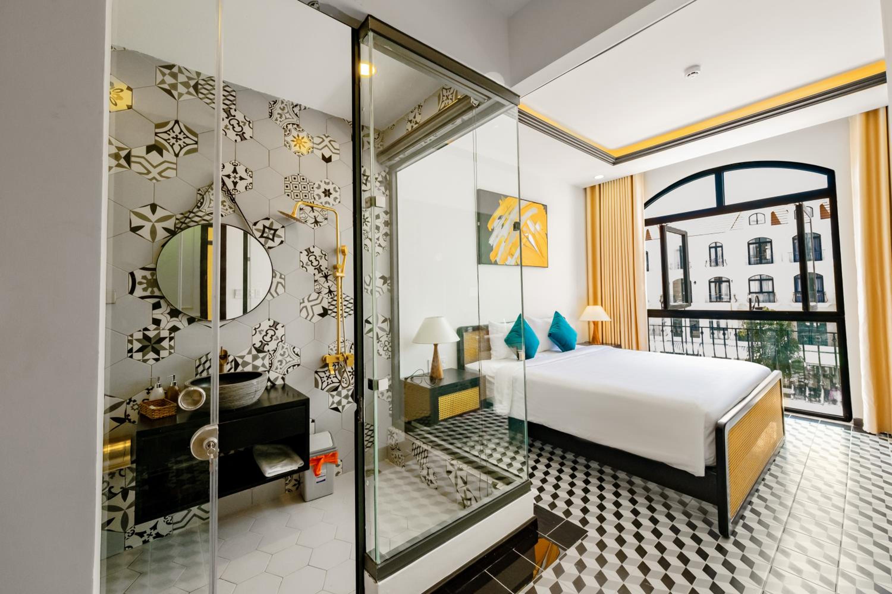 Superior Twin Room