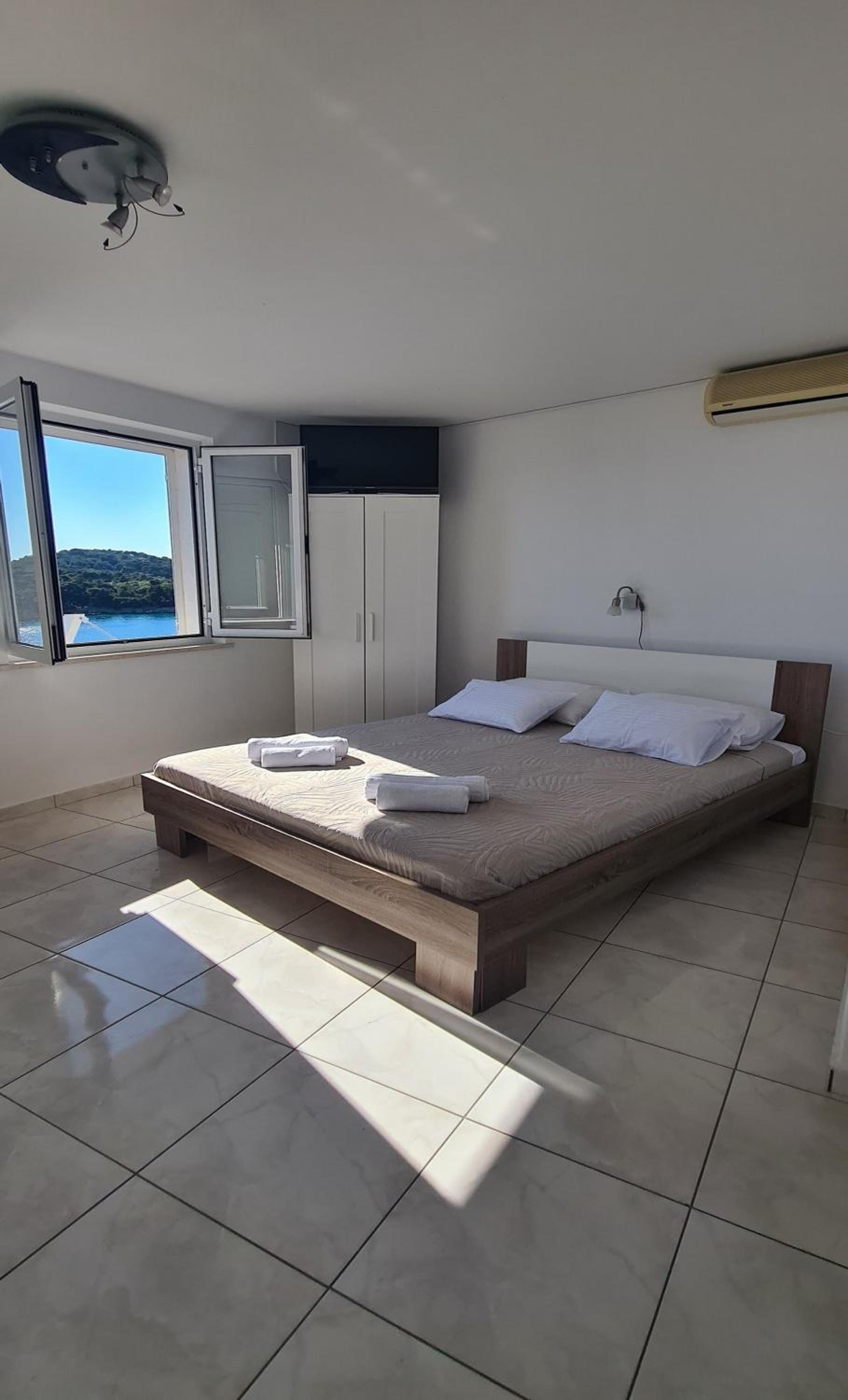 Studio with Sea View photo 1
