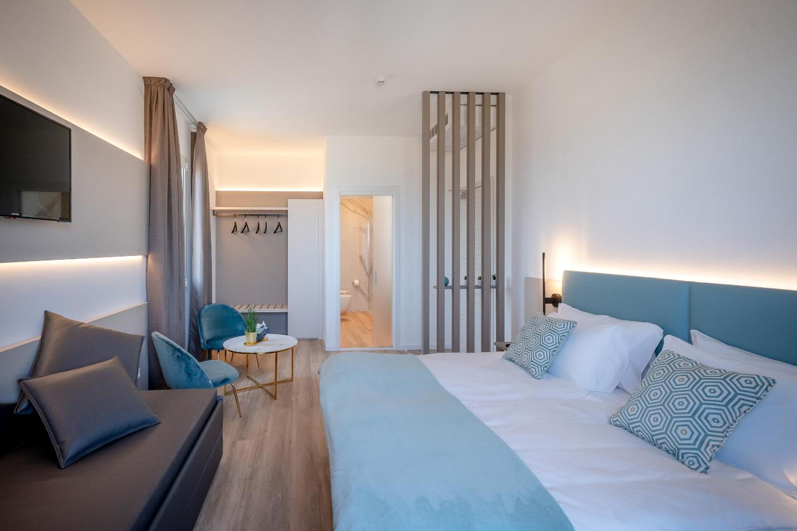 Junior Suite with Sea View photo 2