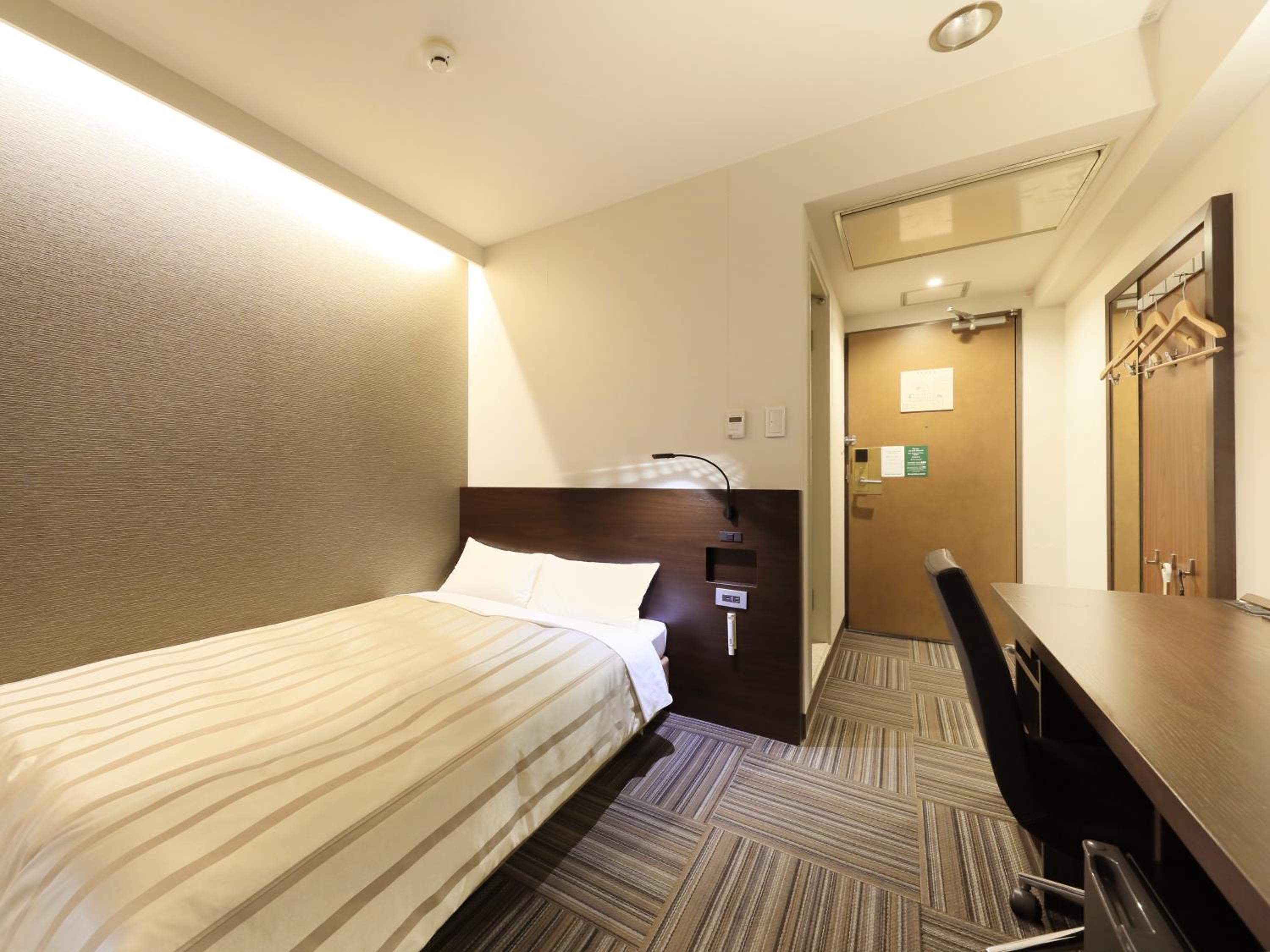 Single Room - Photo 3