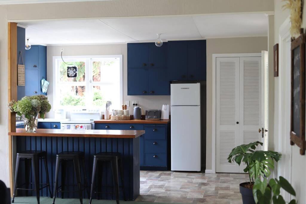 Four-Bedroom House photo 2