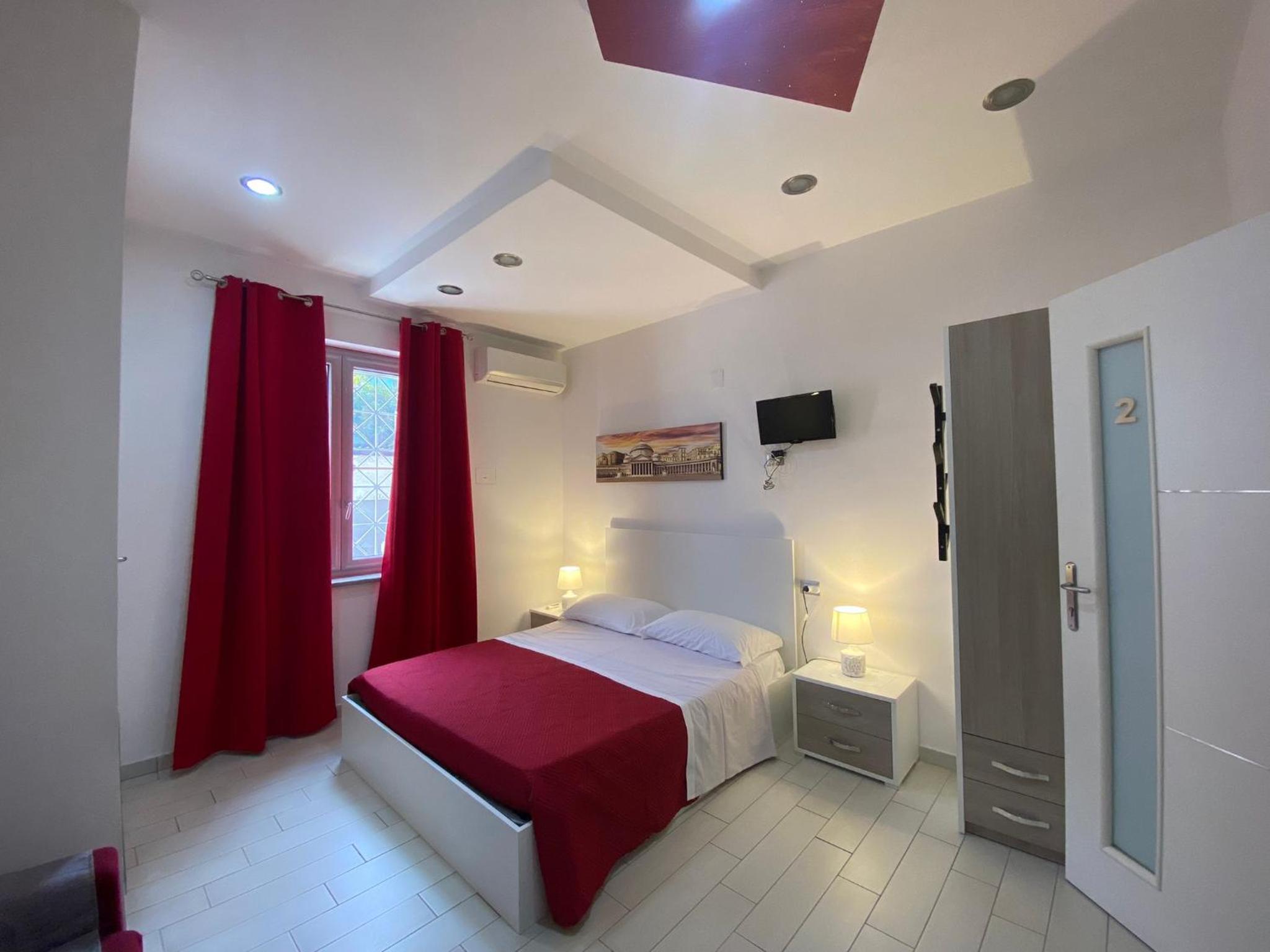 Deluxe Double Room with Extra Bed - Photo 4