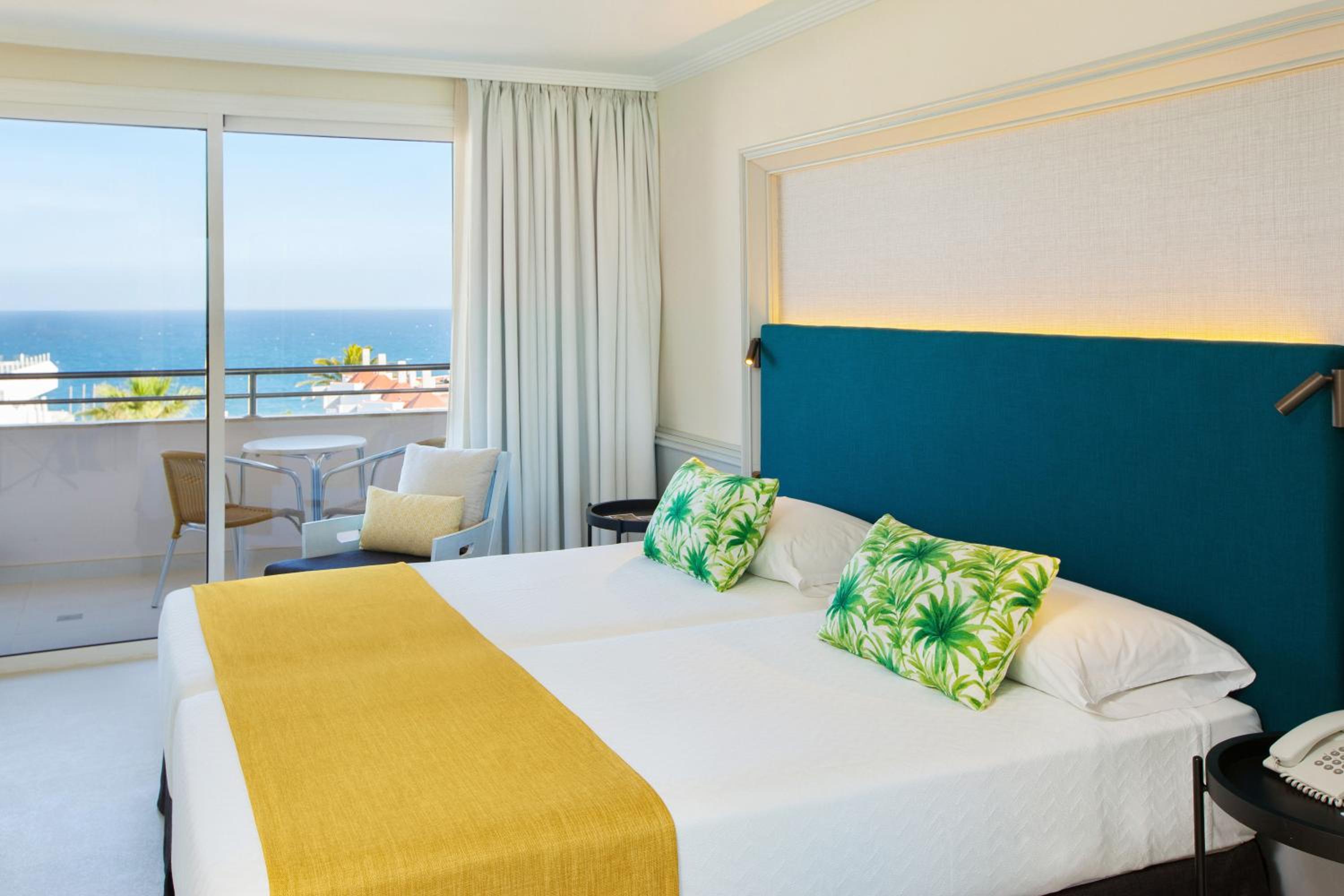 Standard Double Room with View