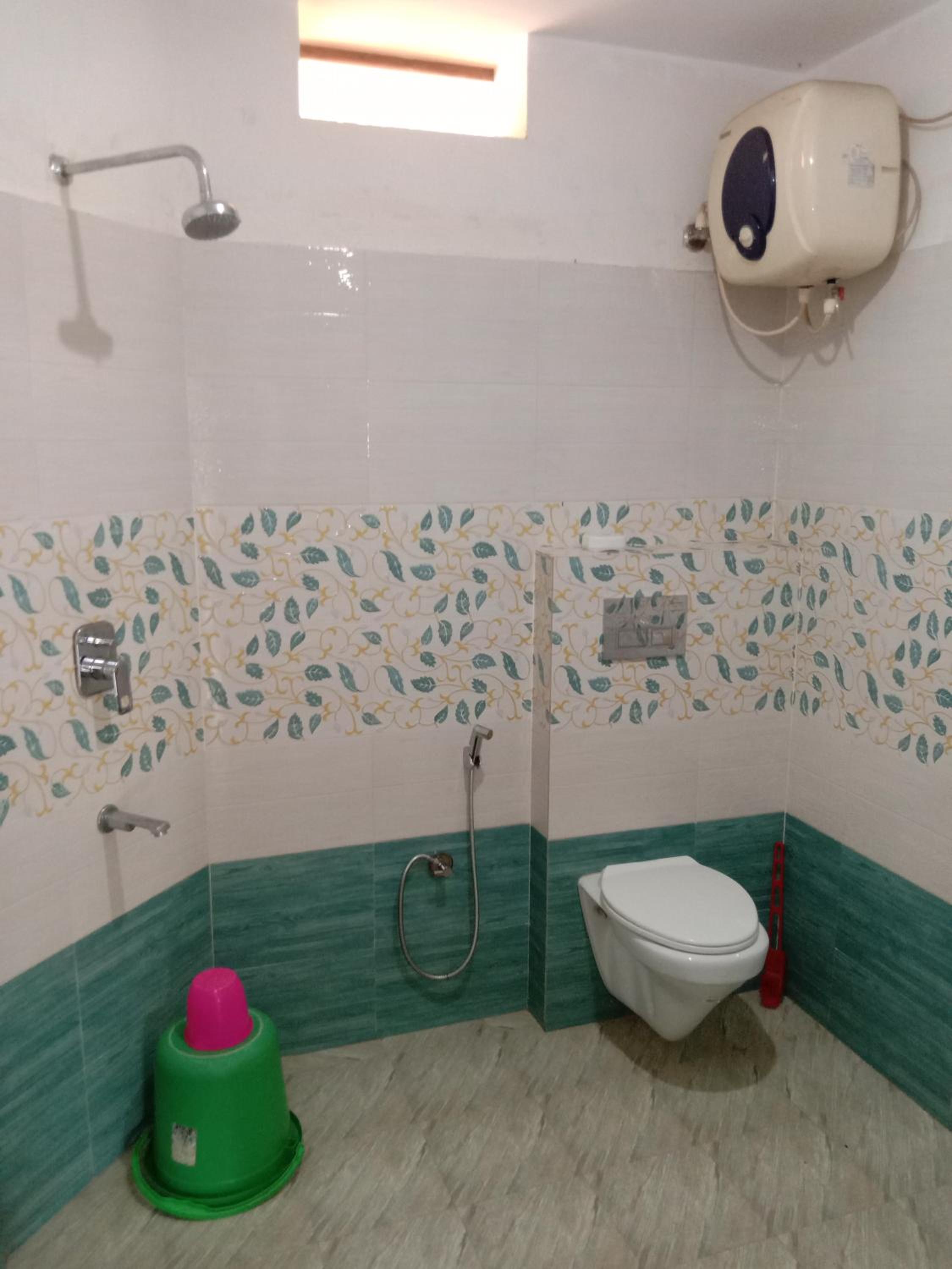 Quadruple Room with Balcony photo 3