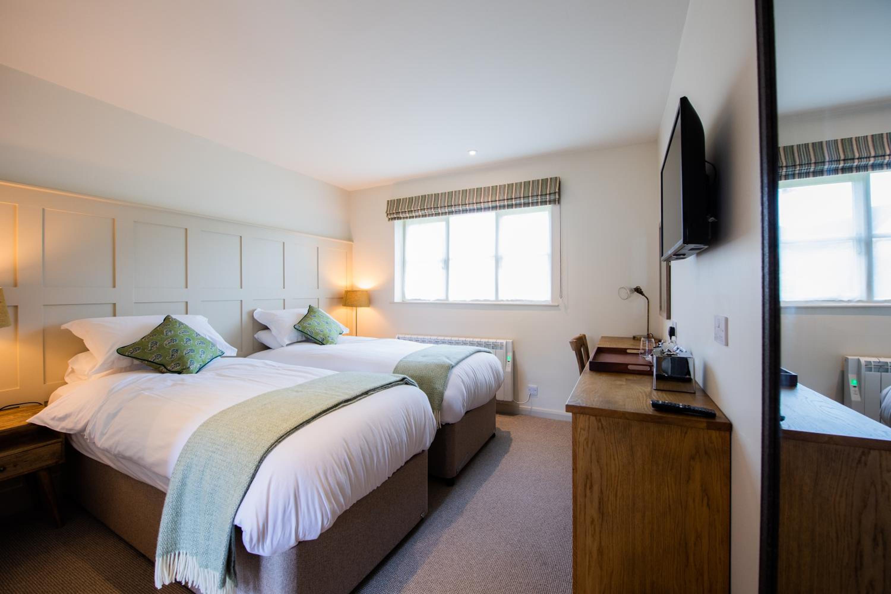 Standard Twin Room photo 3