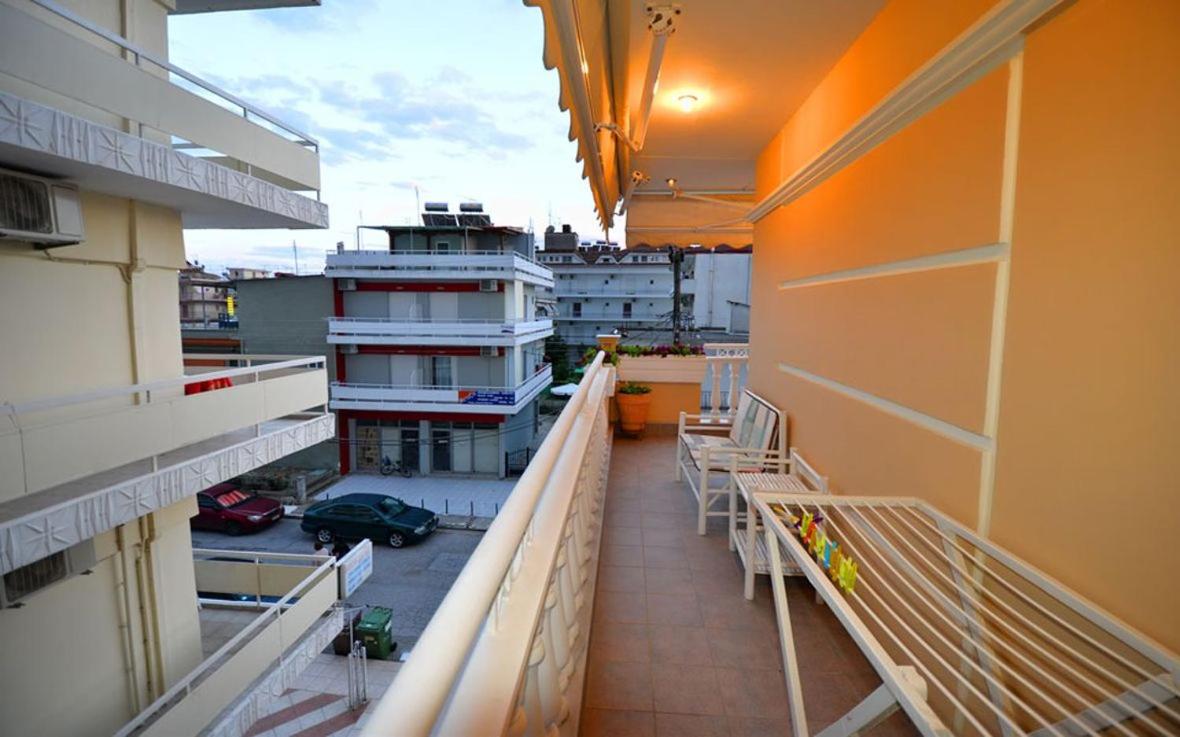 Deluxe Double Room with Balcony photo 2