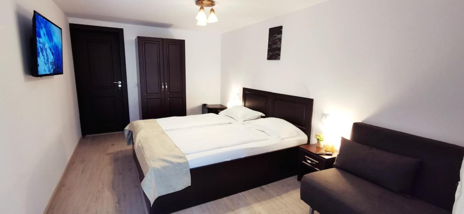 Deluxe Triple Room - Photo 3