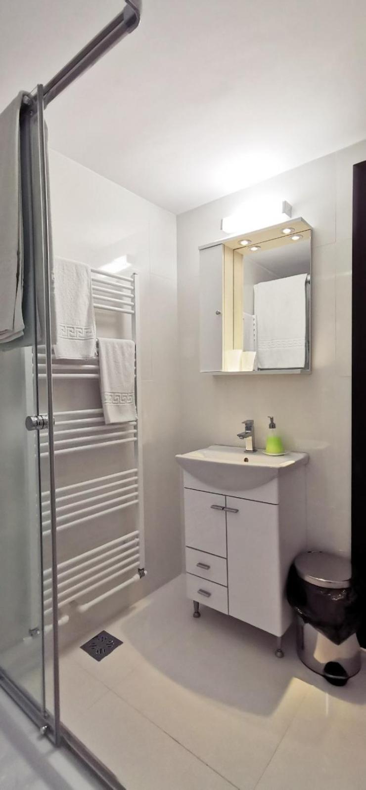 Deluxe Triple Room - Photo 7